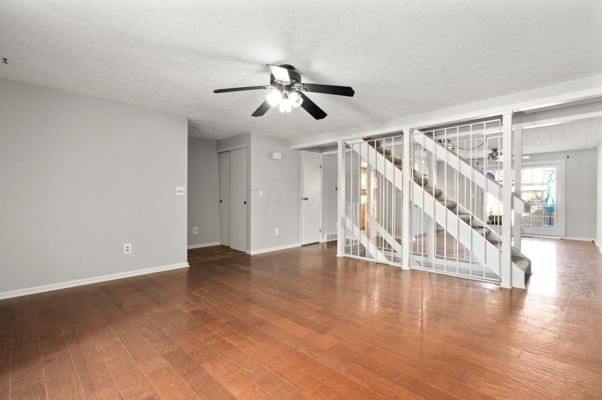 5123 Ranstead Ct, Columbus OH 43220-2545 exterior