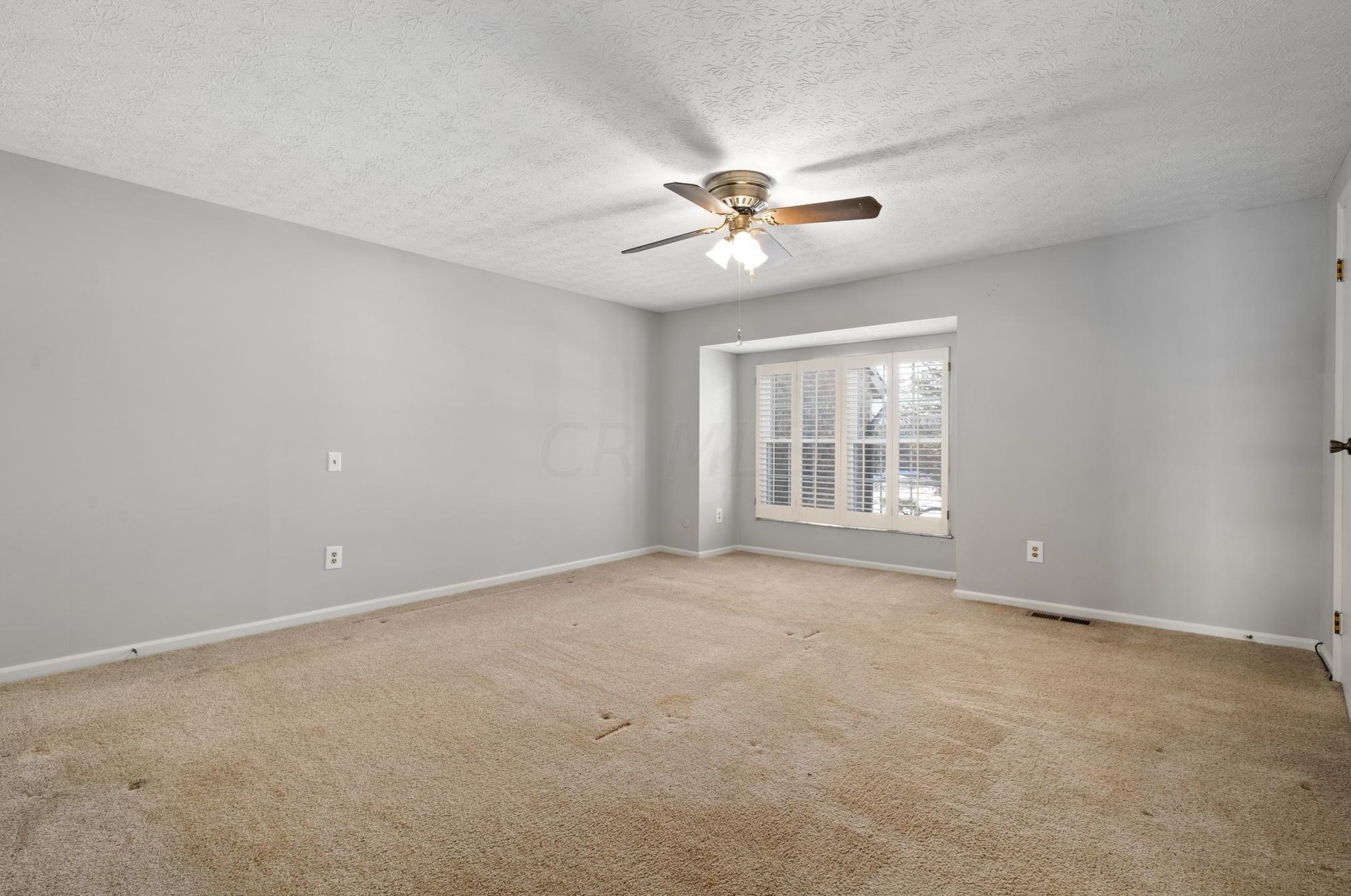 5123 Ranstead Ct, Columbus OH 43220-2545 exterior