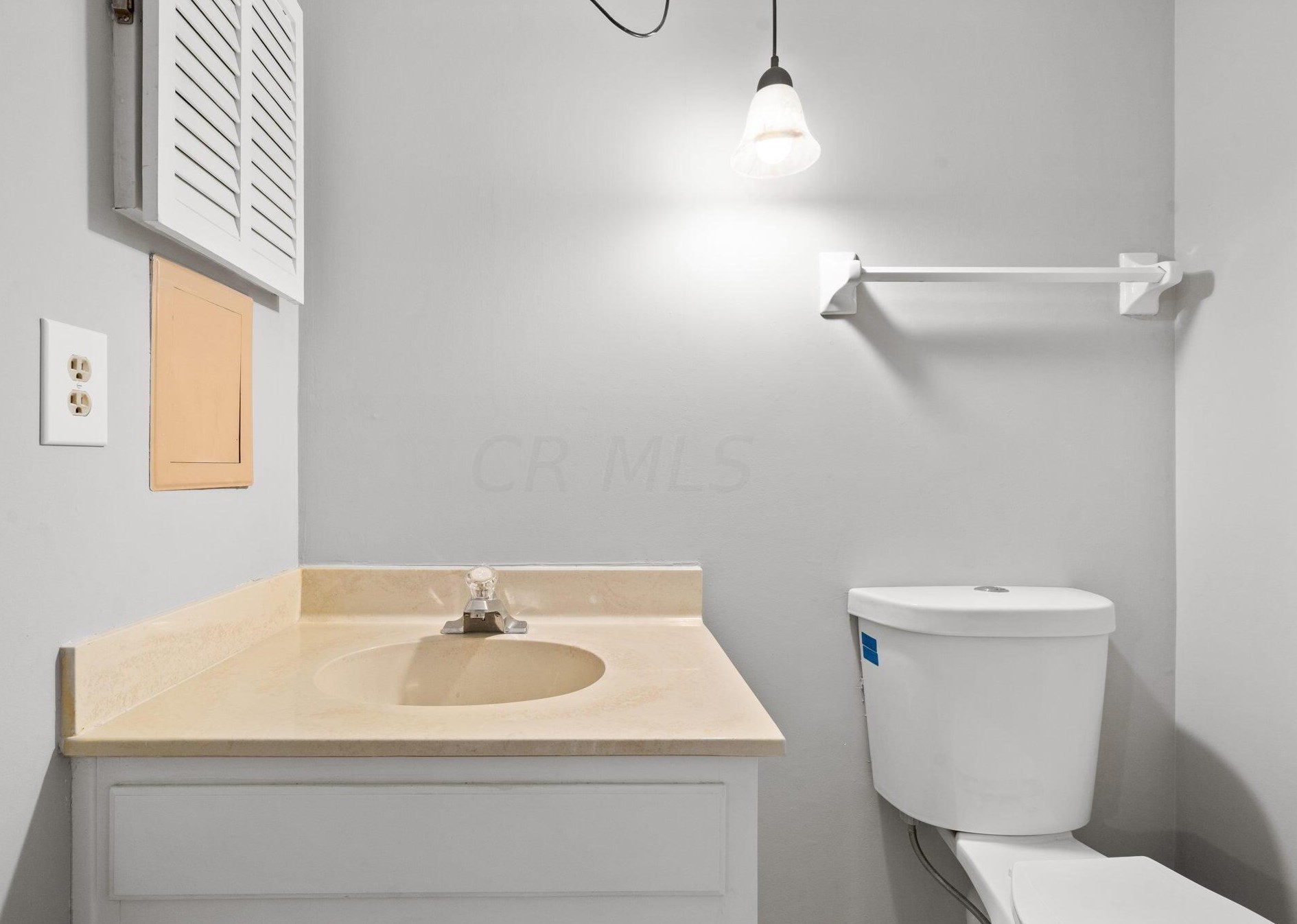 5123 Ranstead Ct, Columbus OH 43220-2545 exterior