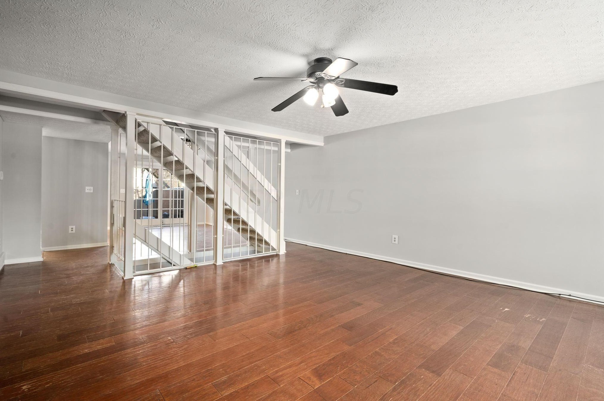 5123 Ranstead Ct, Columbus OH 43220-2545 exterior