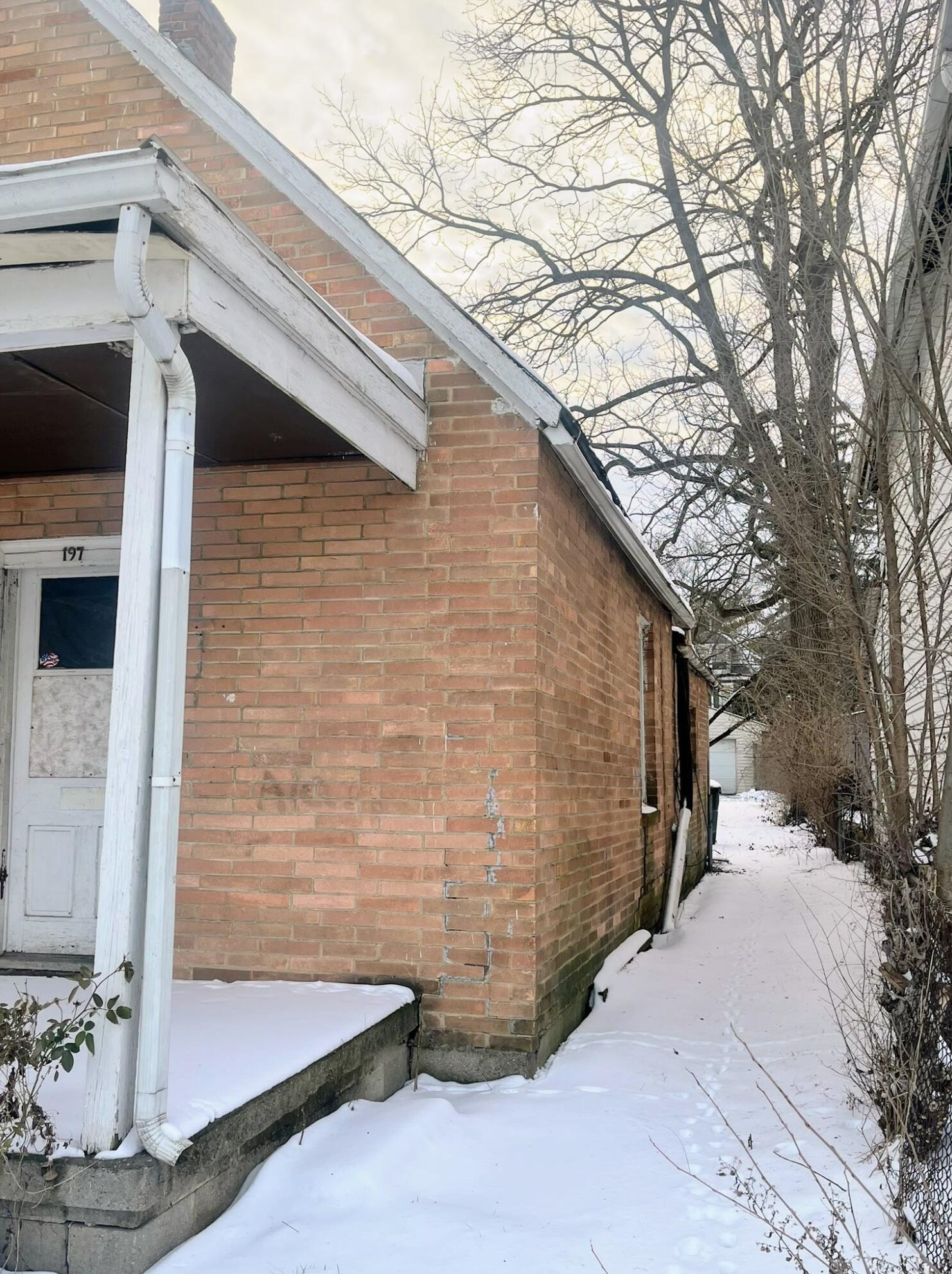 197 Yale Ave, Columbus, OH 43222-2301