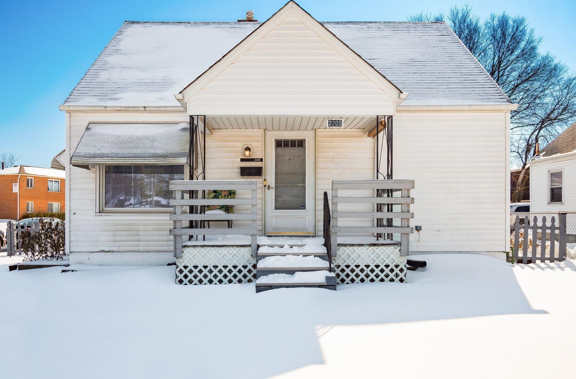 2205 Mound St, Columbus, OH 43223-2053