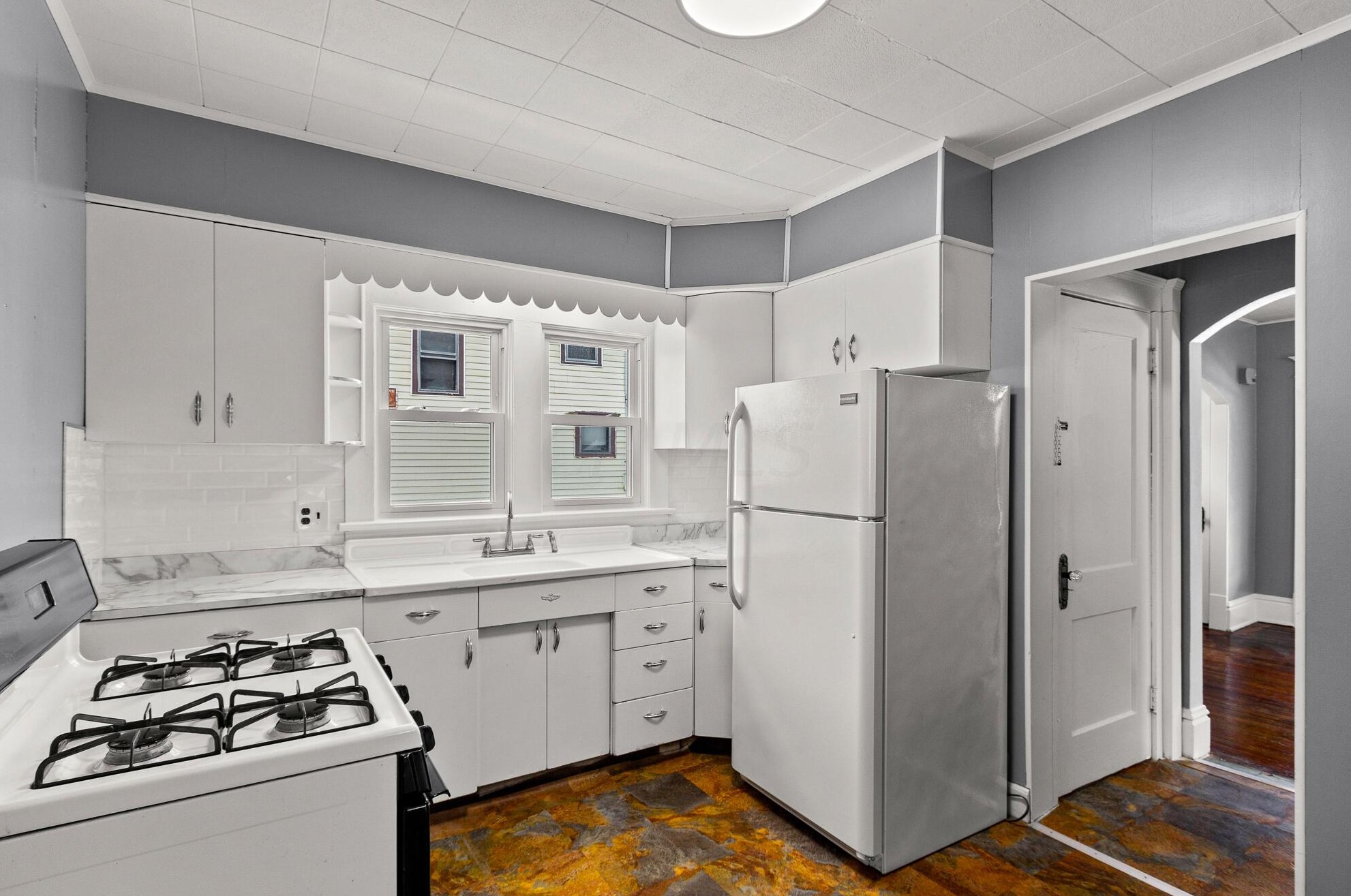 235 E 11th St, Widowville, OH 44805