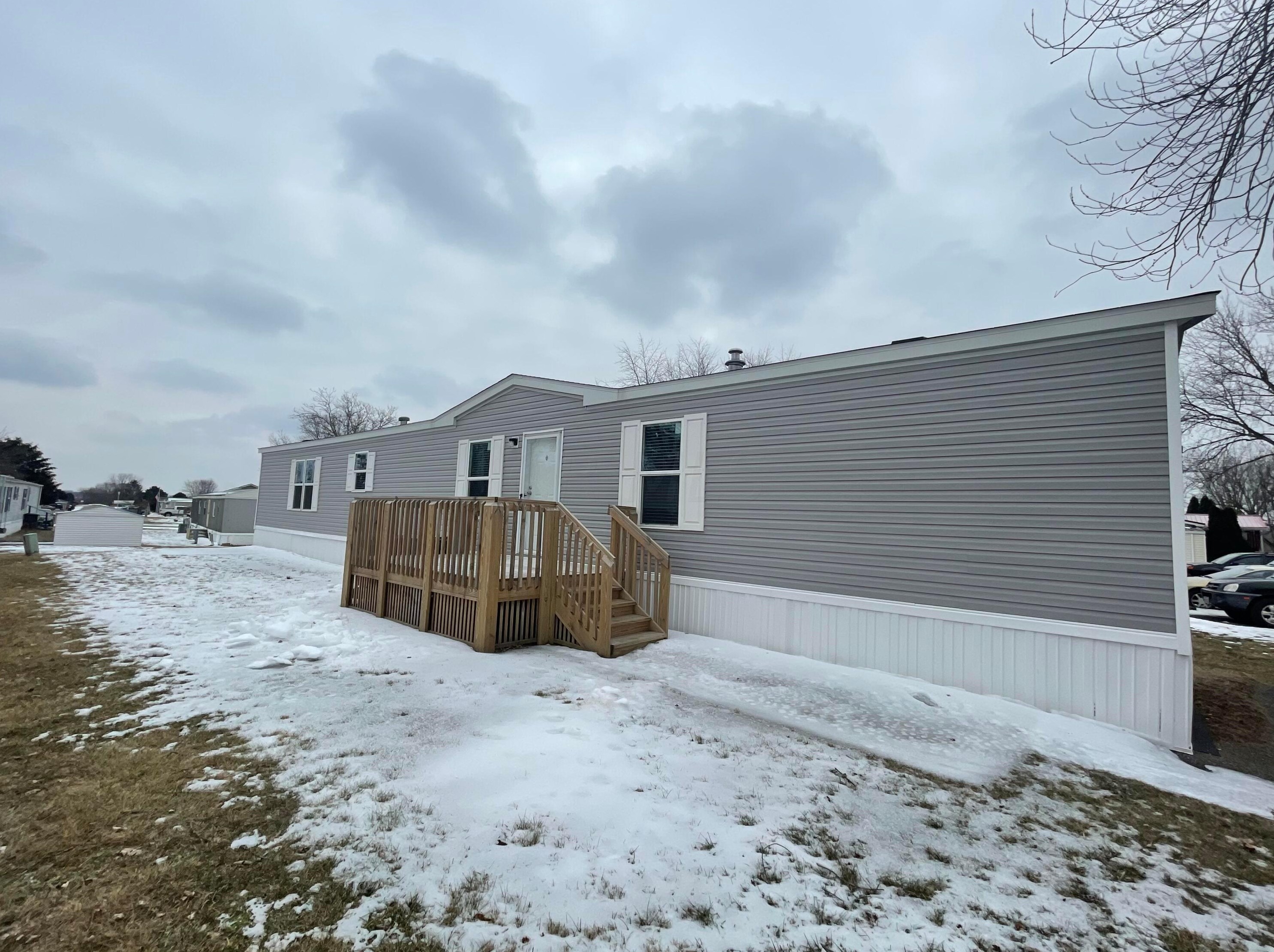 97 Woodfield Pl, Ashville, OH 43103