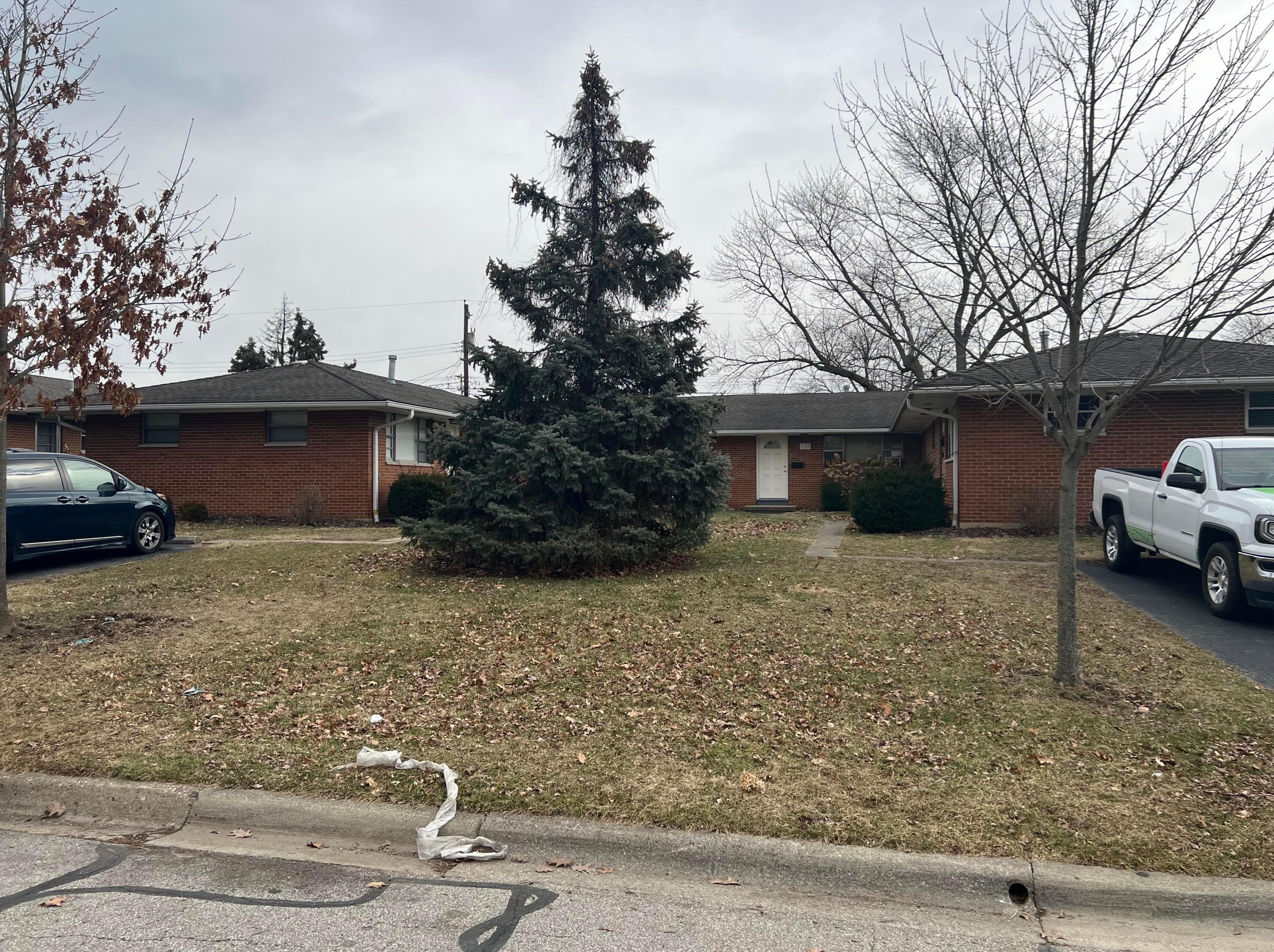 1160-1166 Eastfield Rd, Sharon Township, OH 43085