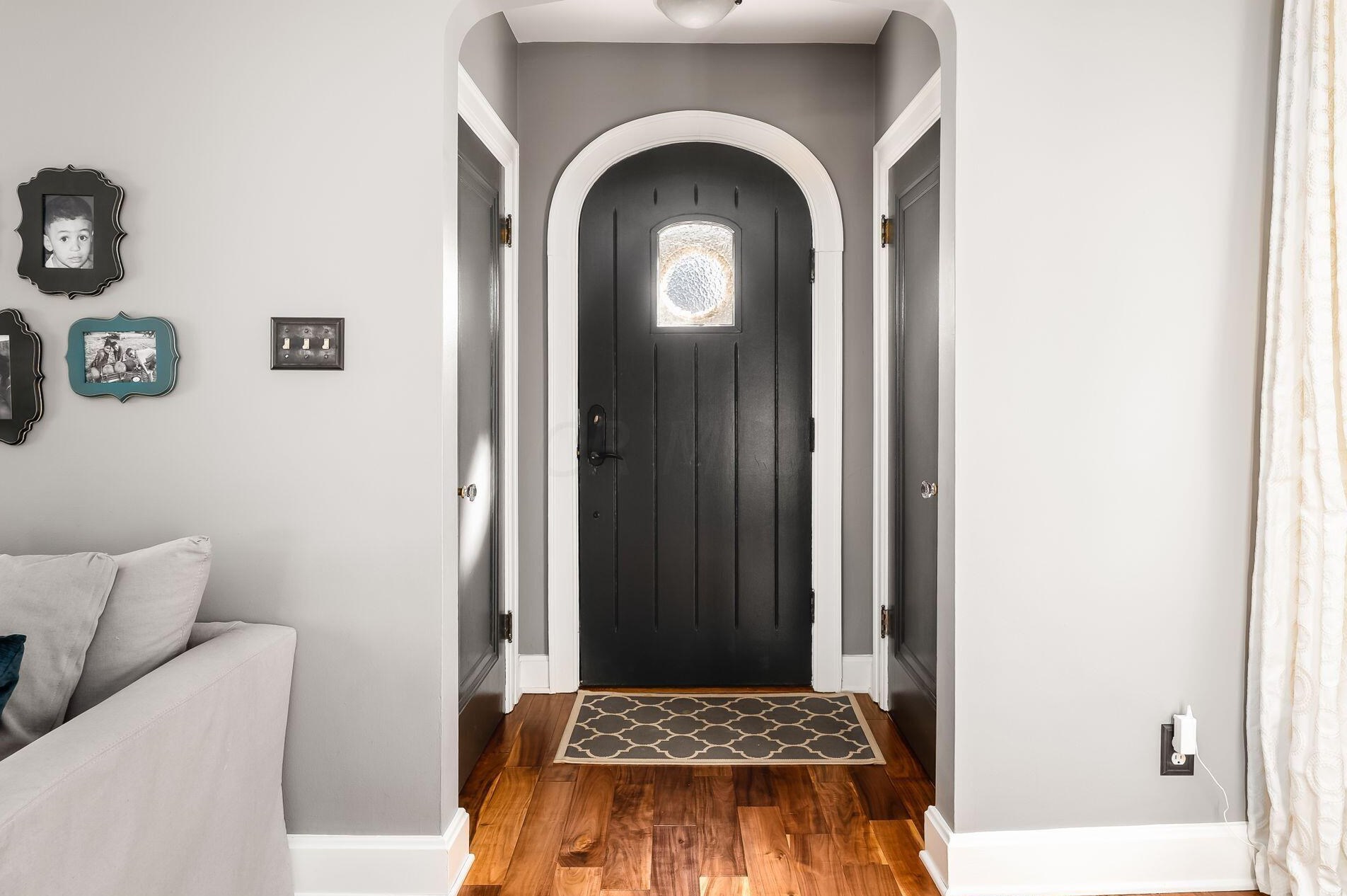 125 Stanwood Rd, Columbus OH 43209-1109 exterior