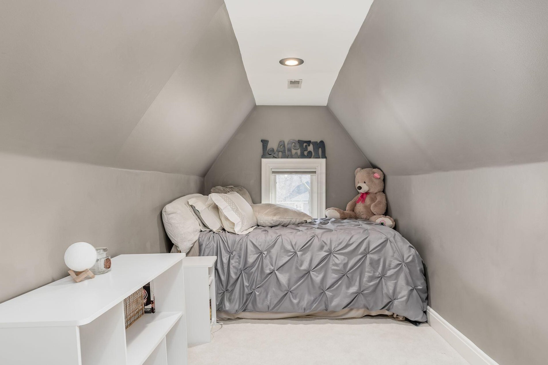 125 Stanwood Rd, Columbus OH 43209-1109 exterior