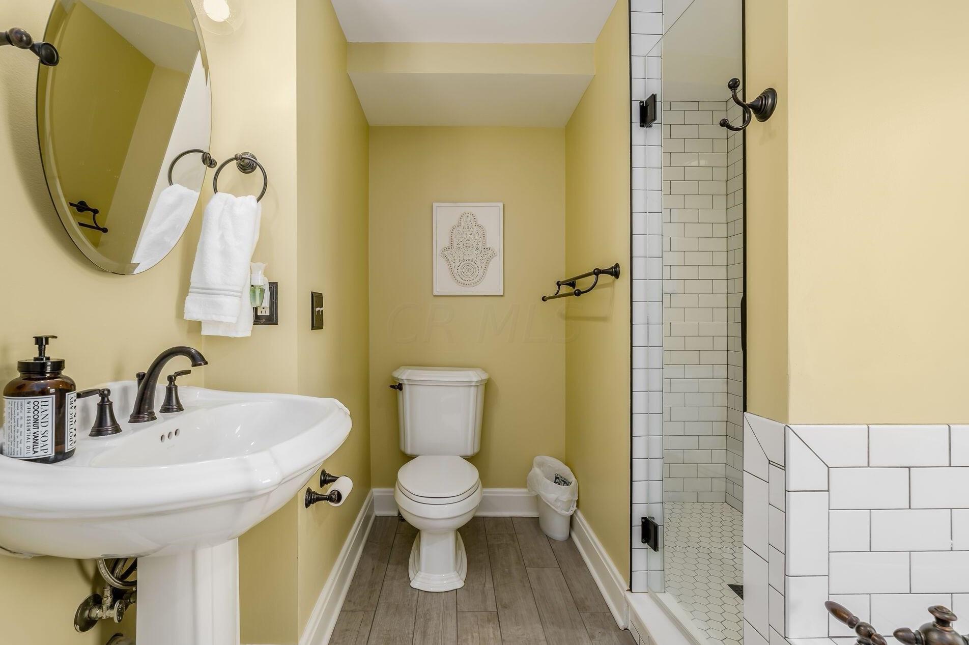 125 Stanwood Rd, Columbus OH 43209-1109 exterior