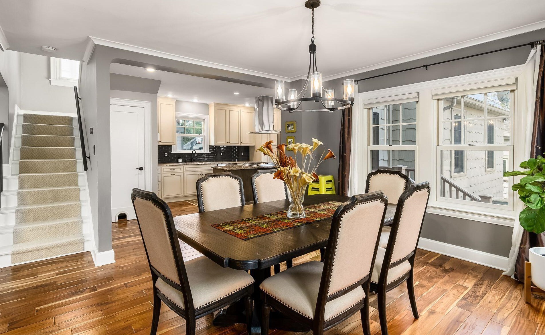 125 Stanwood Rd, Columbus OH 43209-1109 exterior