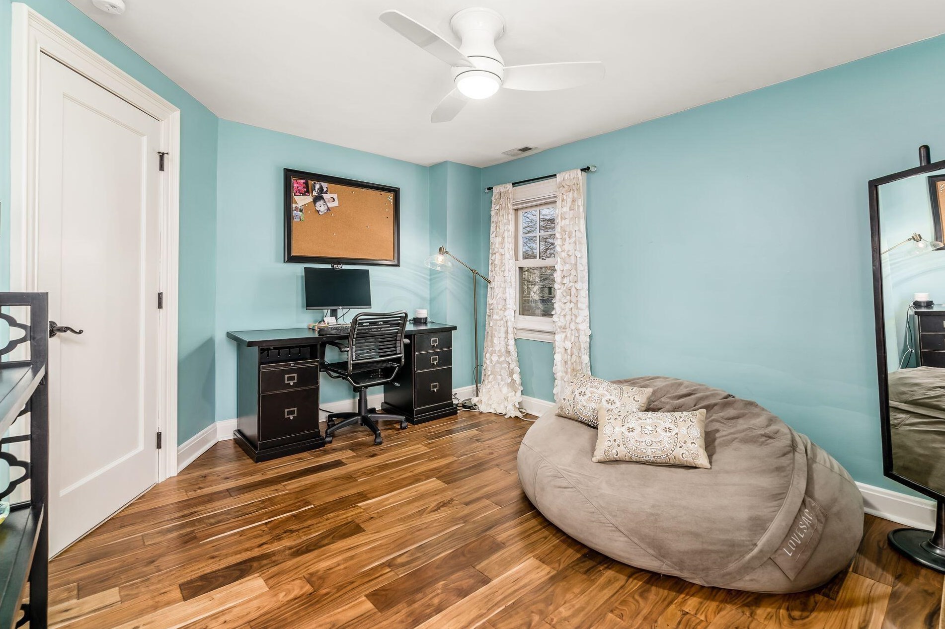 125 Stanwood Rd, Columbus OH 43209-1109 exterior