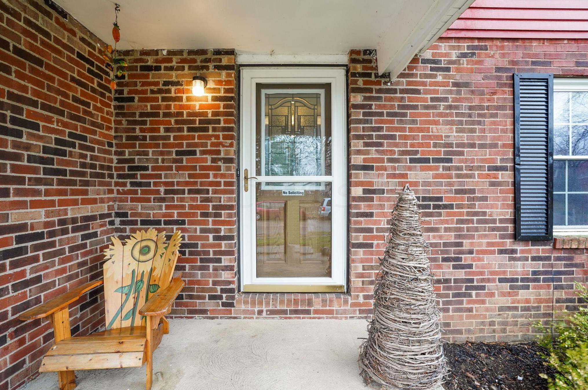3060 Tenabo Ave, Columbus, OH 43231-3150