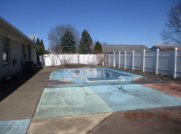 1855 Beacon St, Washington CH, OH 43160