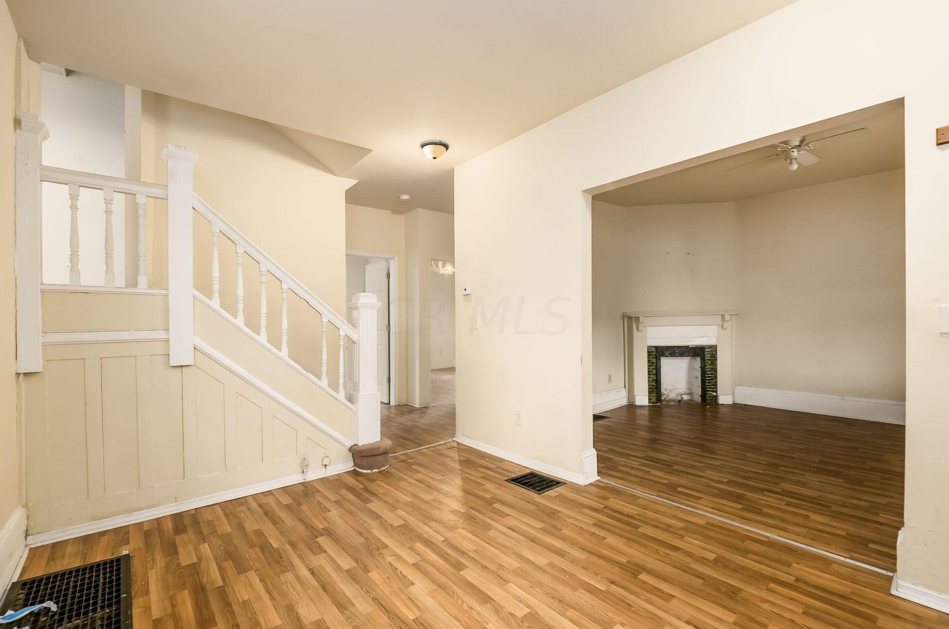 35 Meek Ave, Columbus, OH 43222-1262