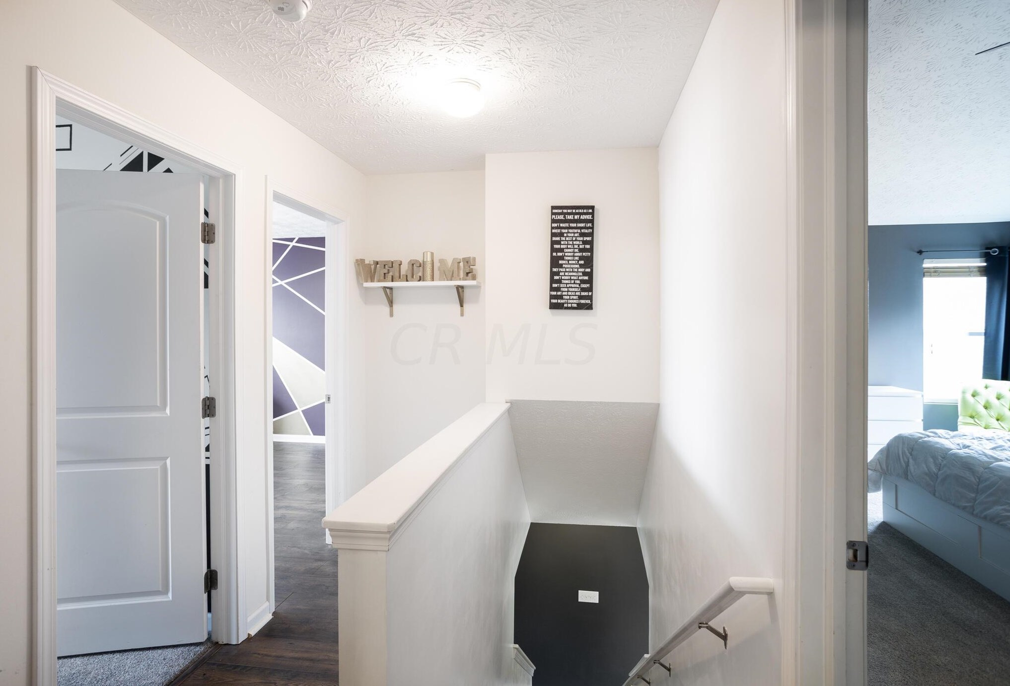 2827 Ballyvaughn Dr, Columbus OH 43219-6503 exterior