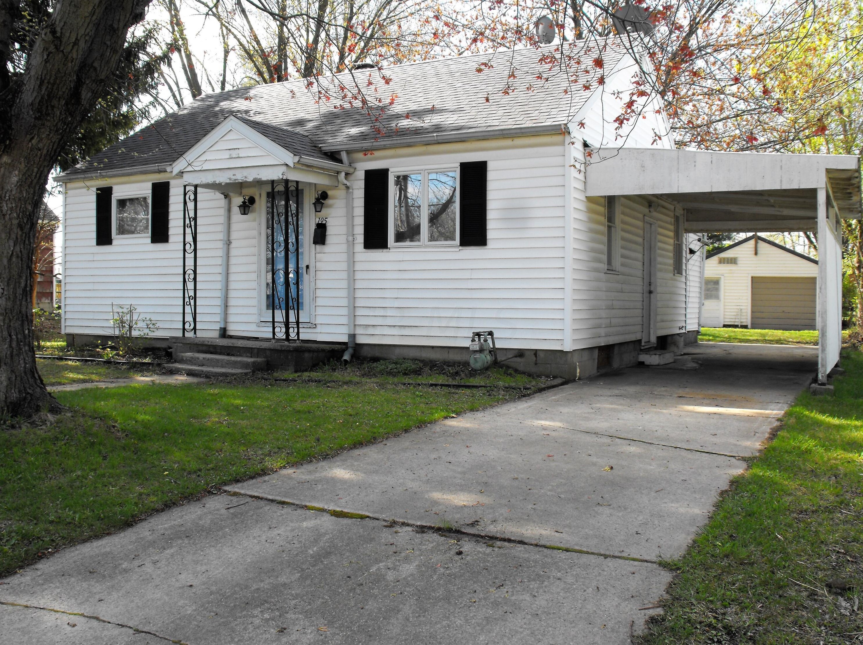 195 Fairview St, Marion, OH 43302