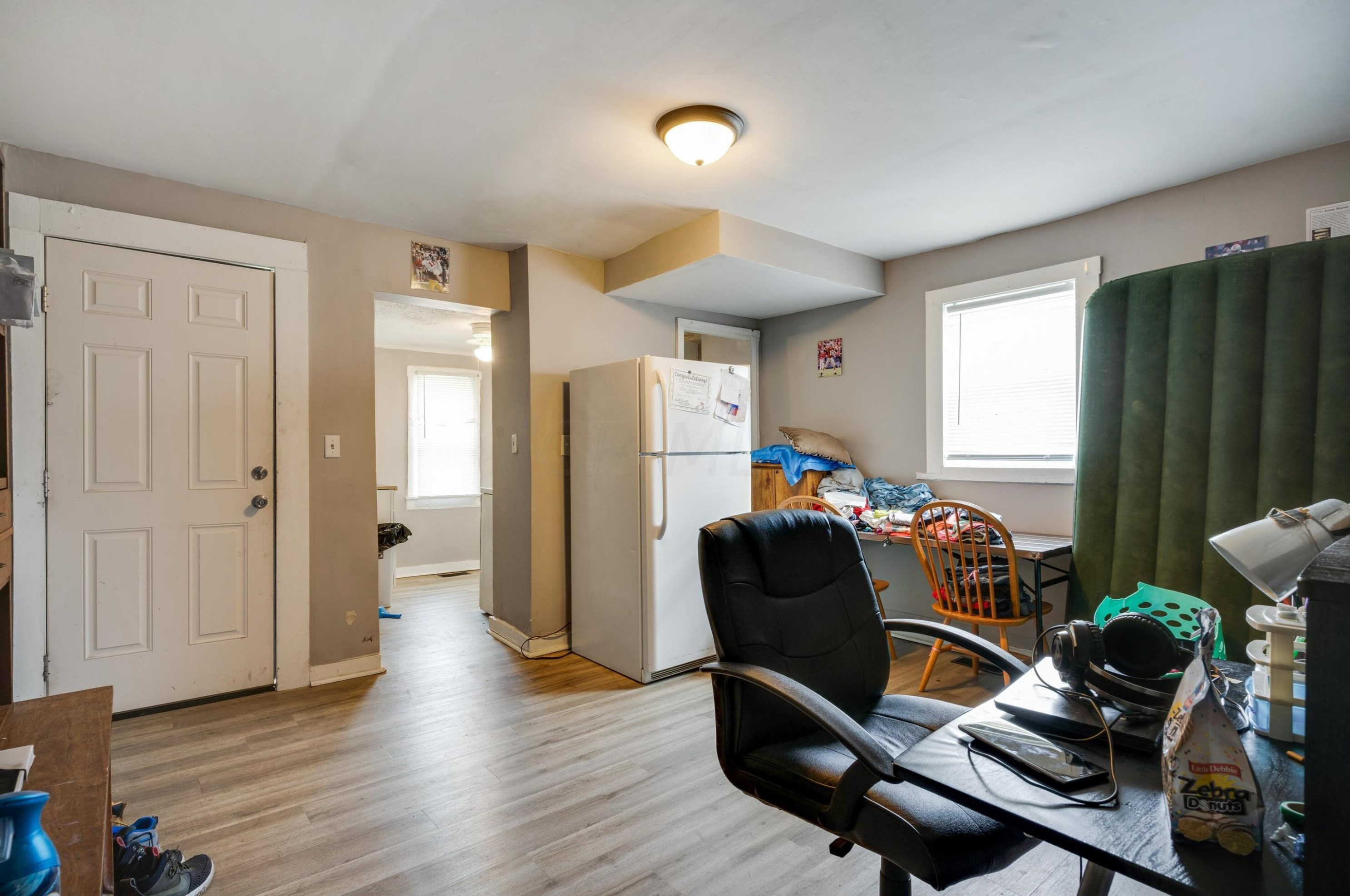 1033 Scott St, Columbus OH  43222-1211 exterior