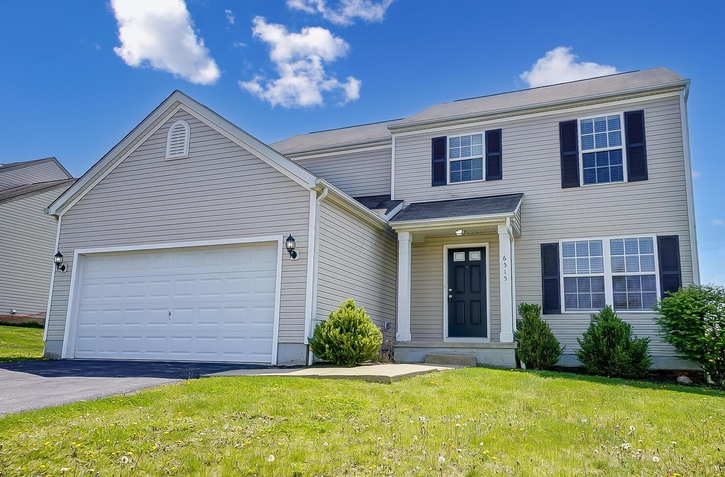 6515 Ashbrook Village Dr, Cnl Wnchstr, OH 43110-8376