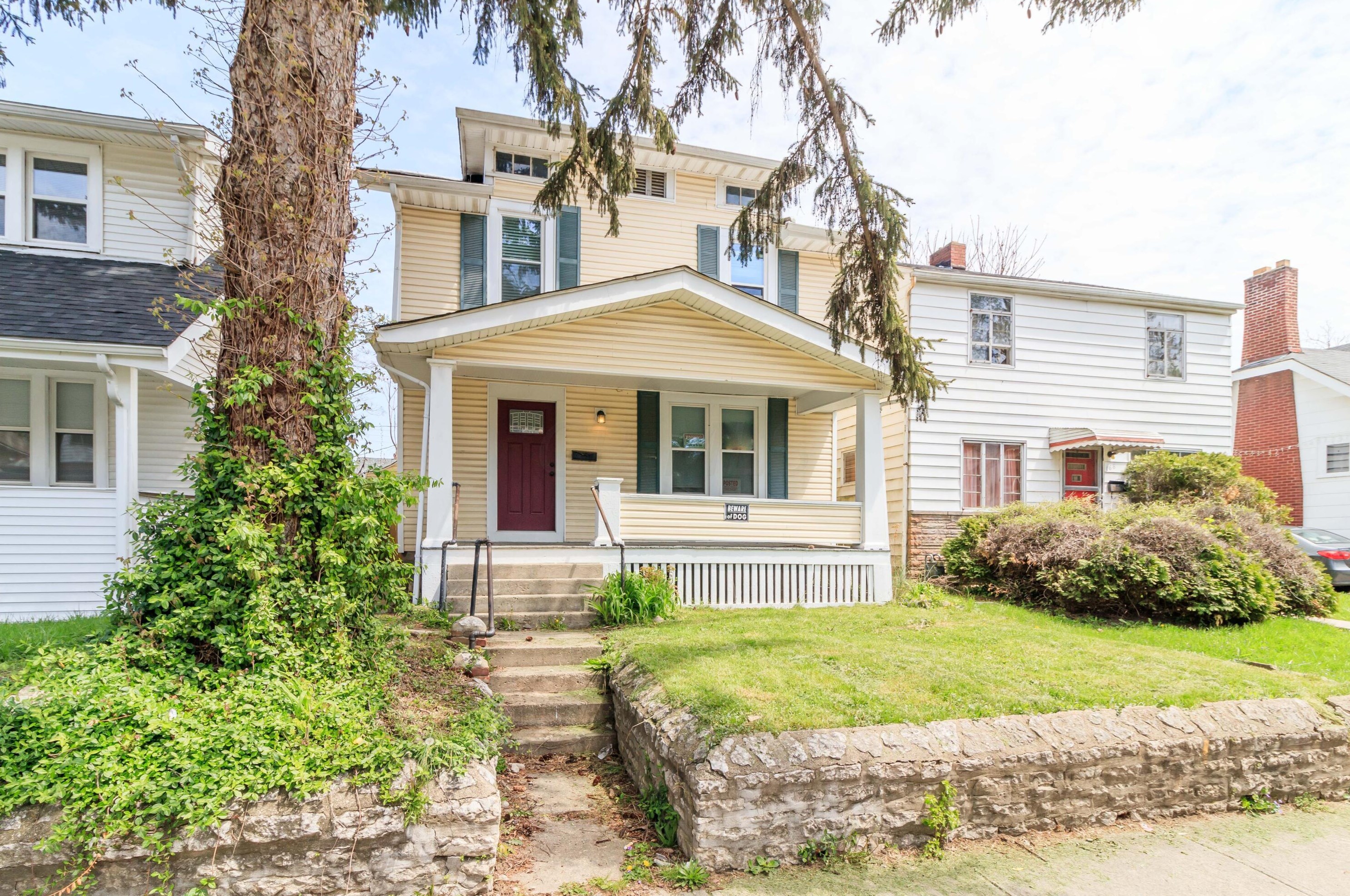 164 Eureka Ave, Columbus, OH 43204-3204