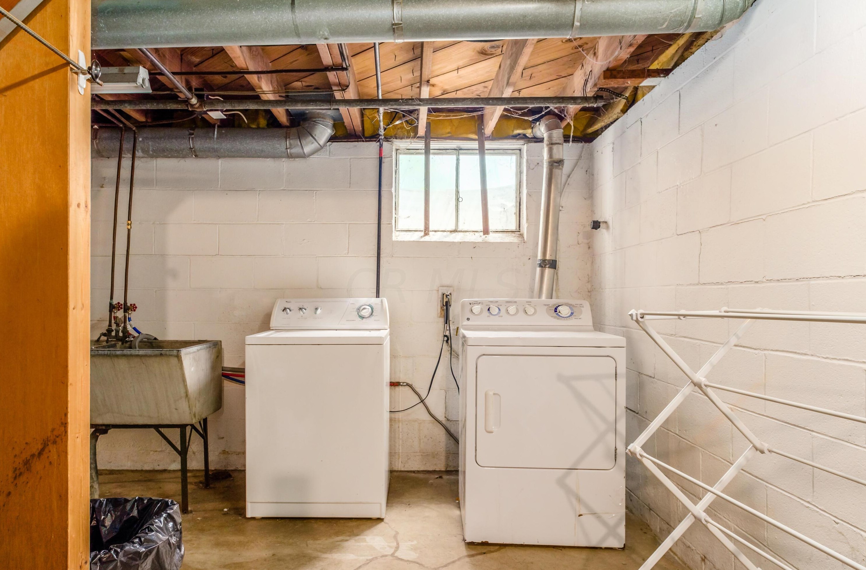 93 Leland Ave, Columbus OH 43214-1512 exterior