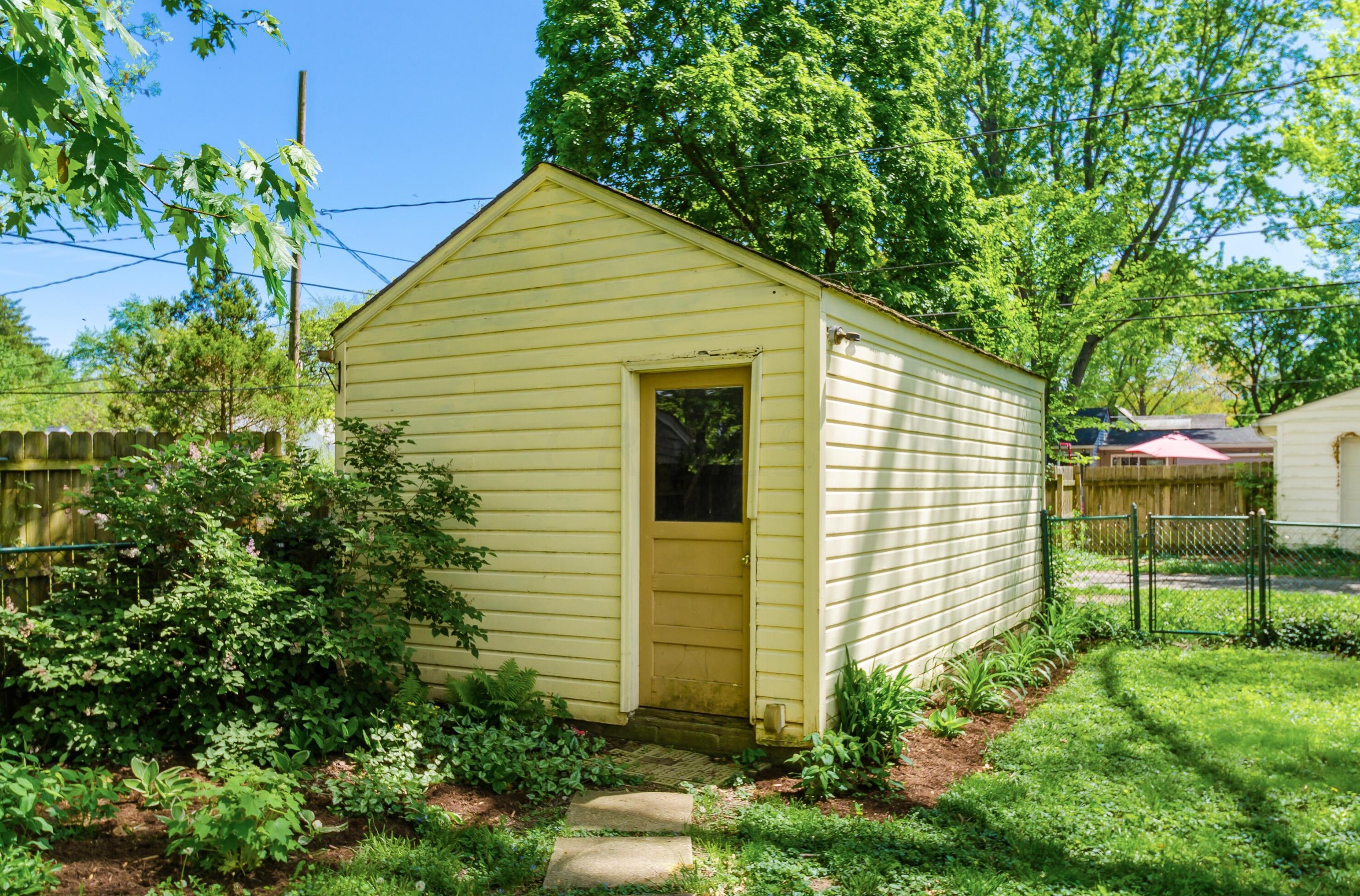 93 Leland Ave, Columbus OH 43214-1512 exterior