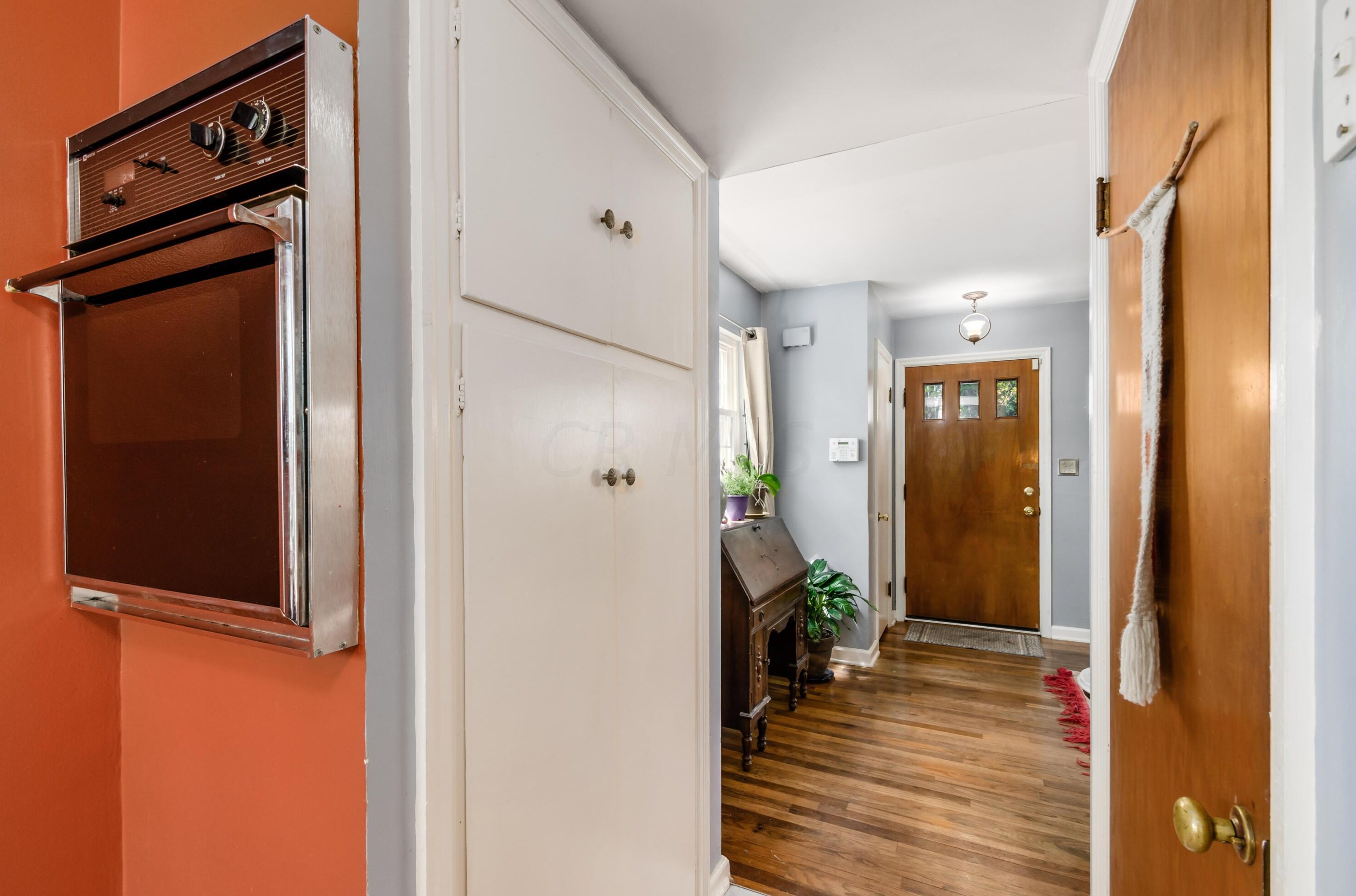 93 Leland Ave, Columbus OH 43214-1512 exterior