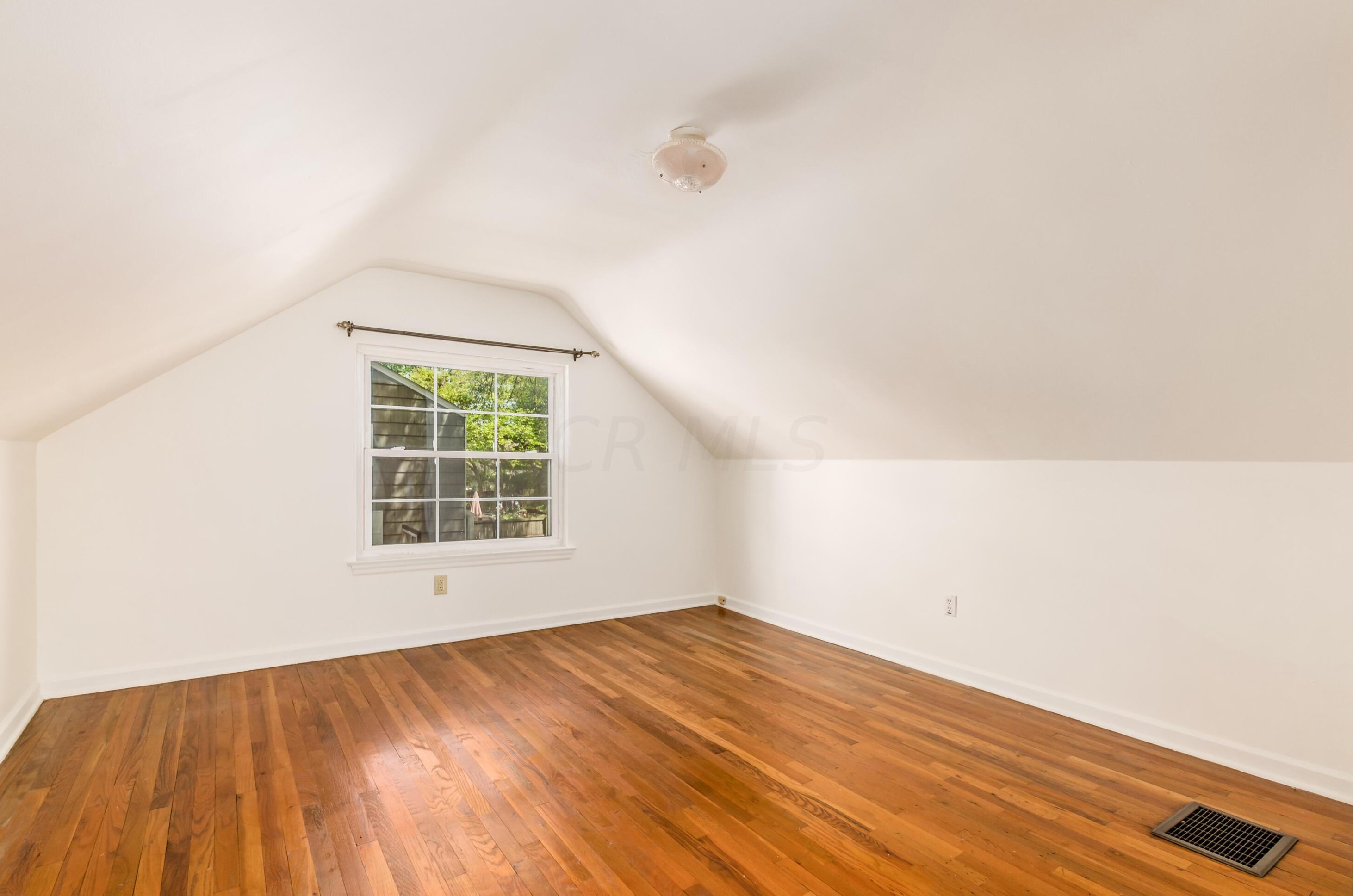 93 Leland Ave, Columbus OH 43214-1512 exterior