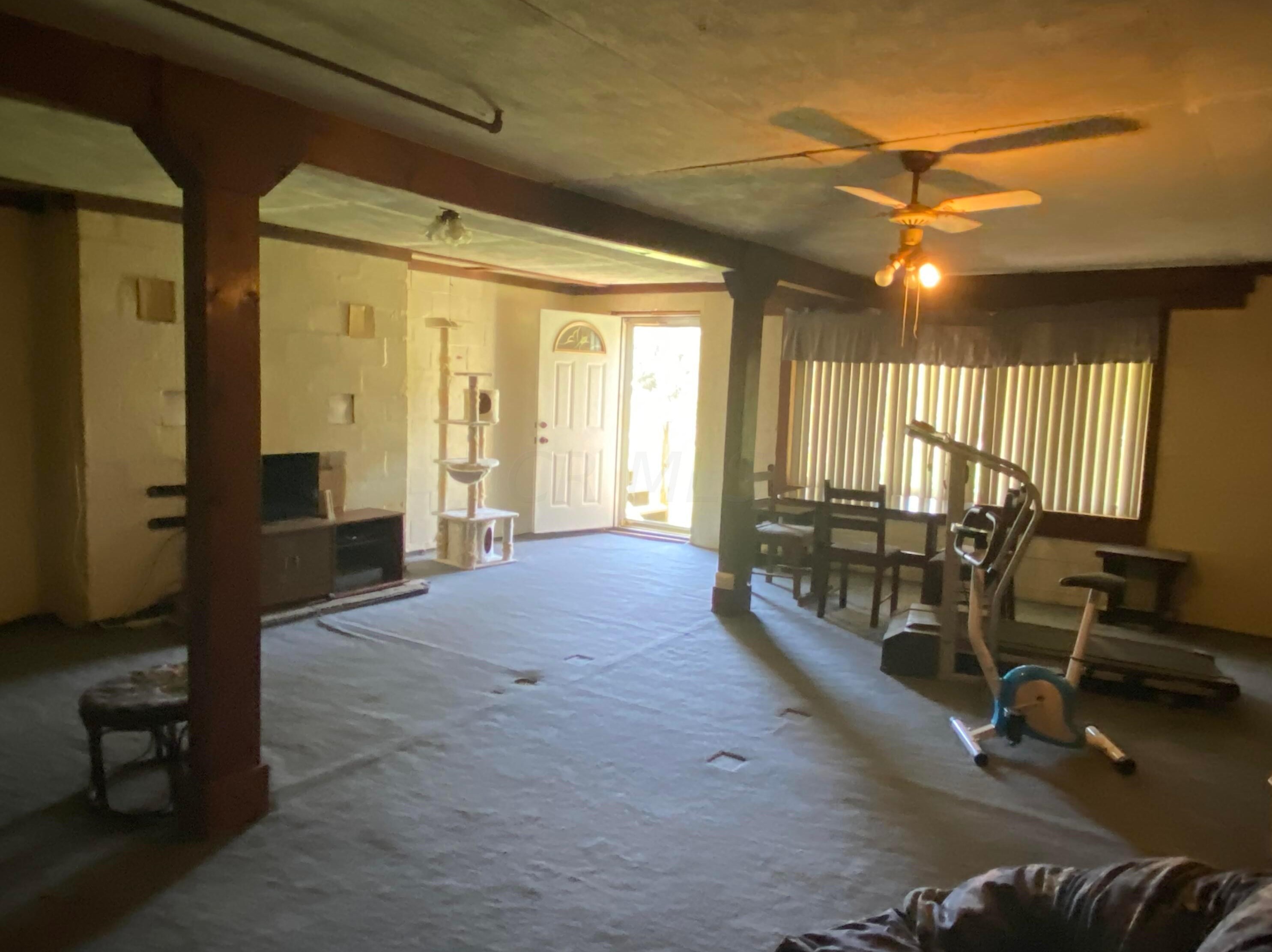 855 Mcgrery Rd, Lancaster OH 43130-9650 exterior