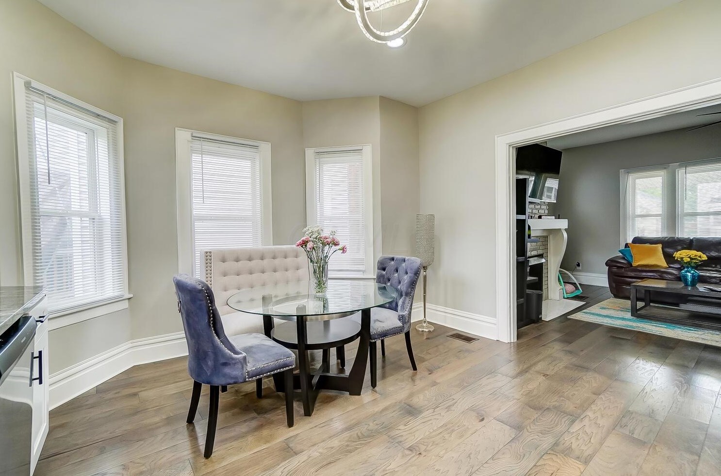 36 Terrace Ave, Columbus OH  43204-3731 exterior