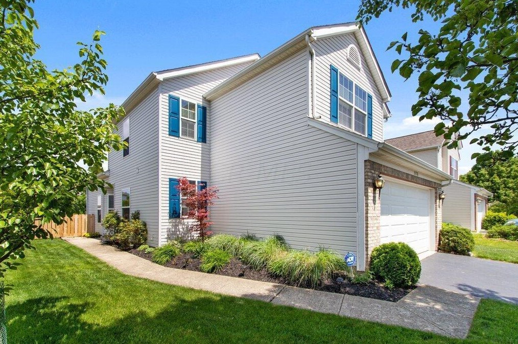 5776 Stonepath Dr, Hilliard, OH 43026-6061