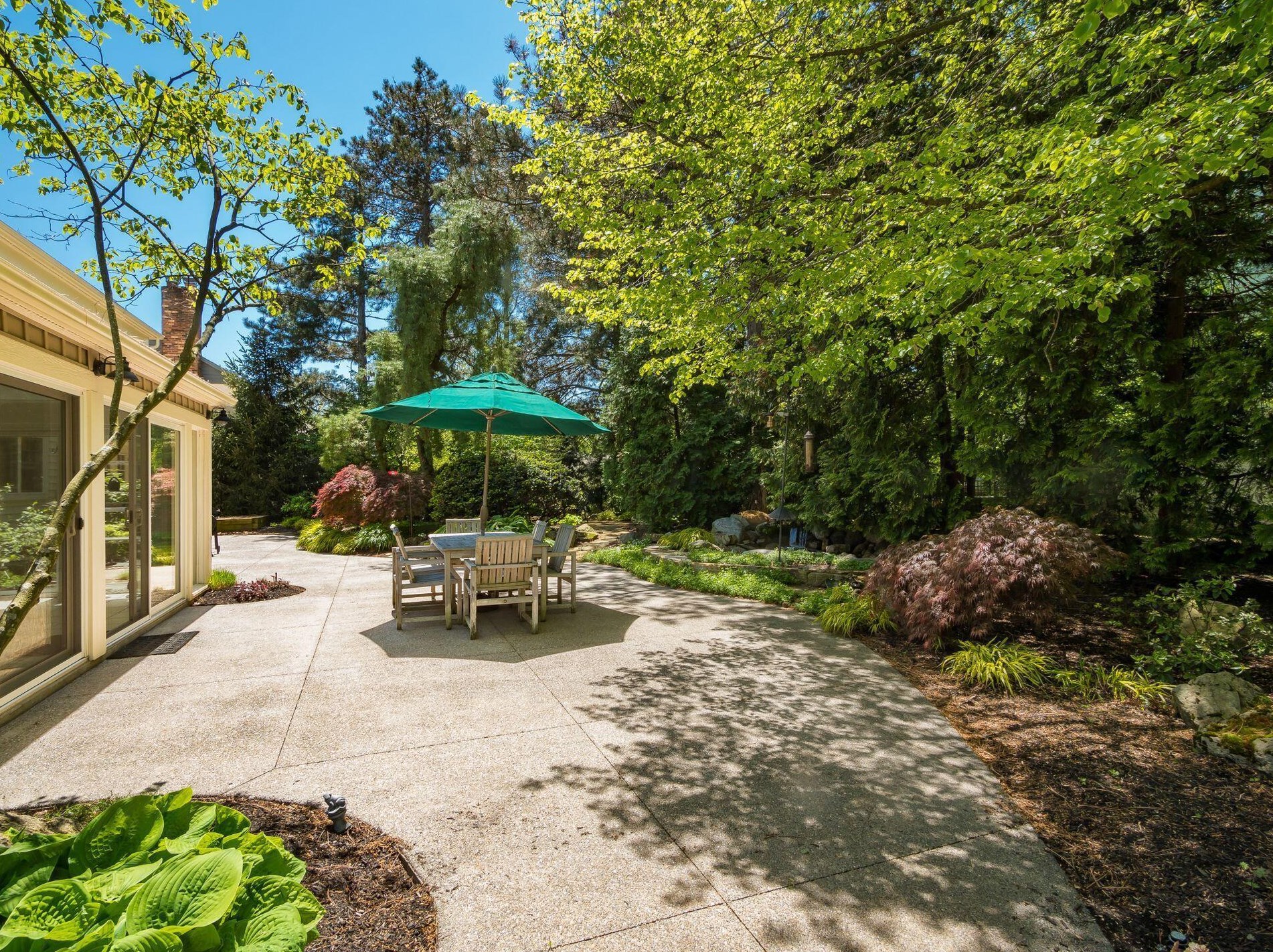 4721 Burbank Dr, Columbus OH exterior