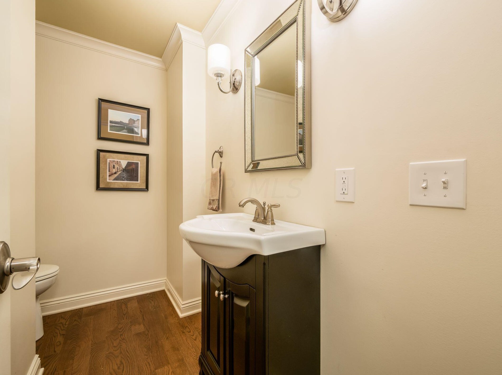 4721 Burbank Dr, Columbus OH exterior