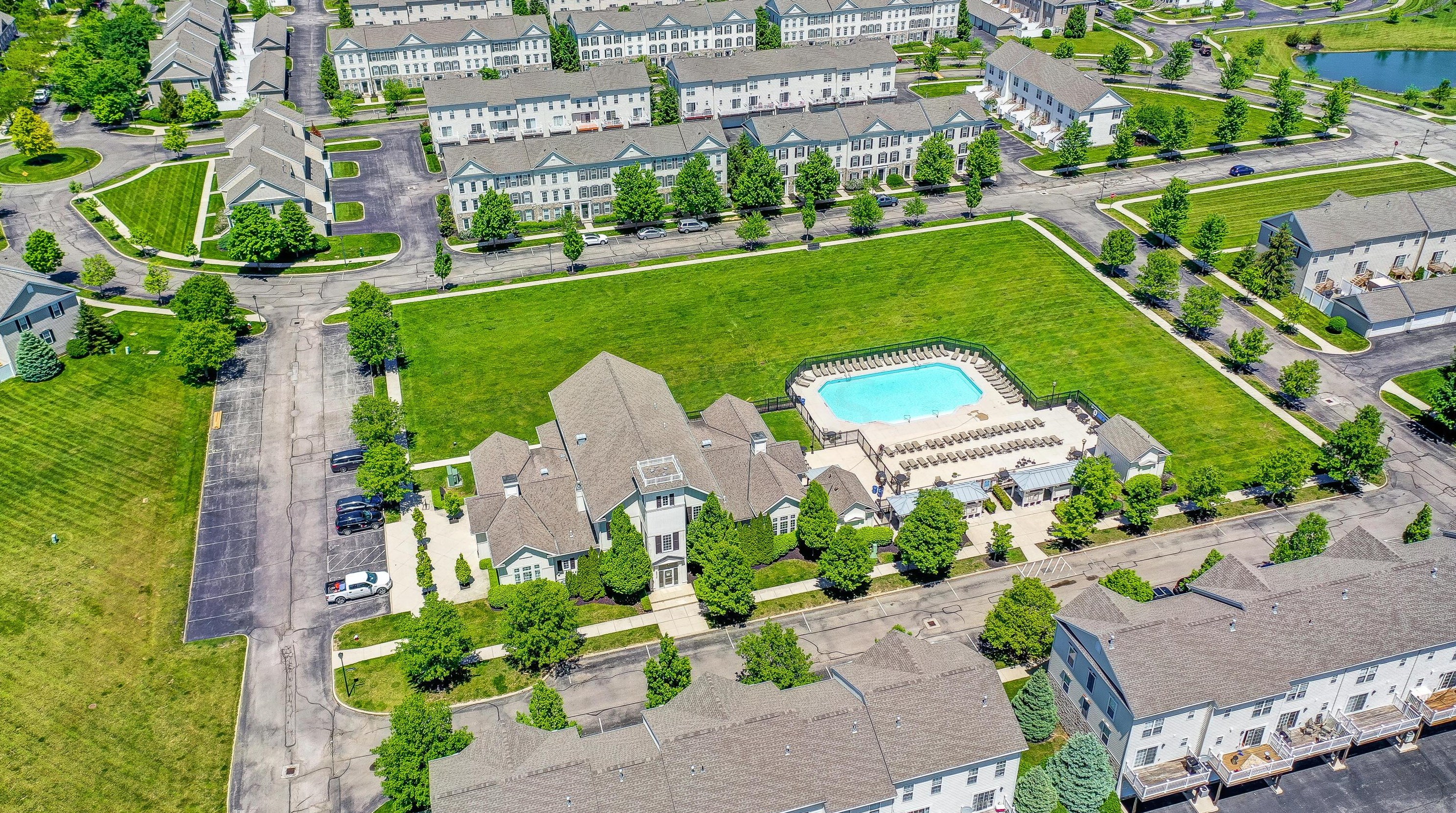 5355 Mystic Falls Dr, Dublin, OH 43016-6317