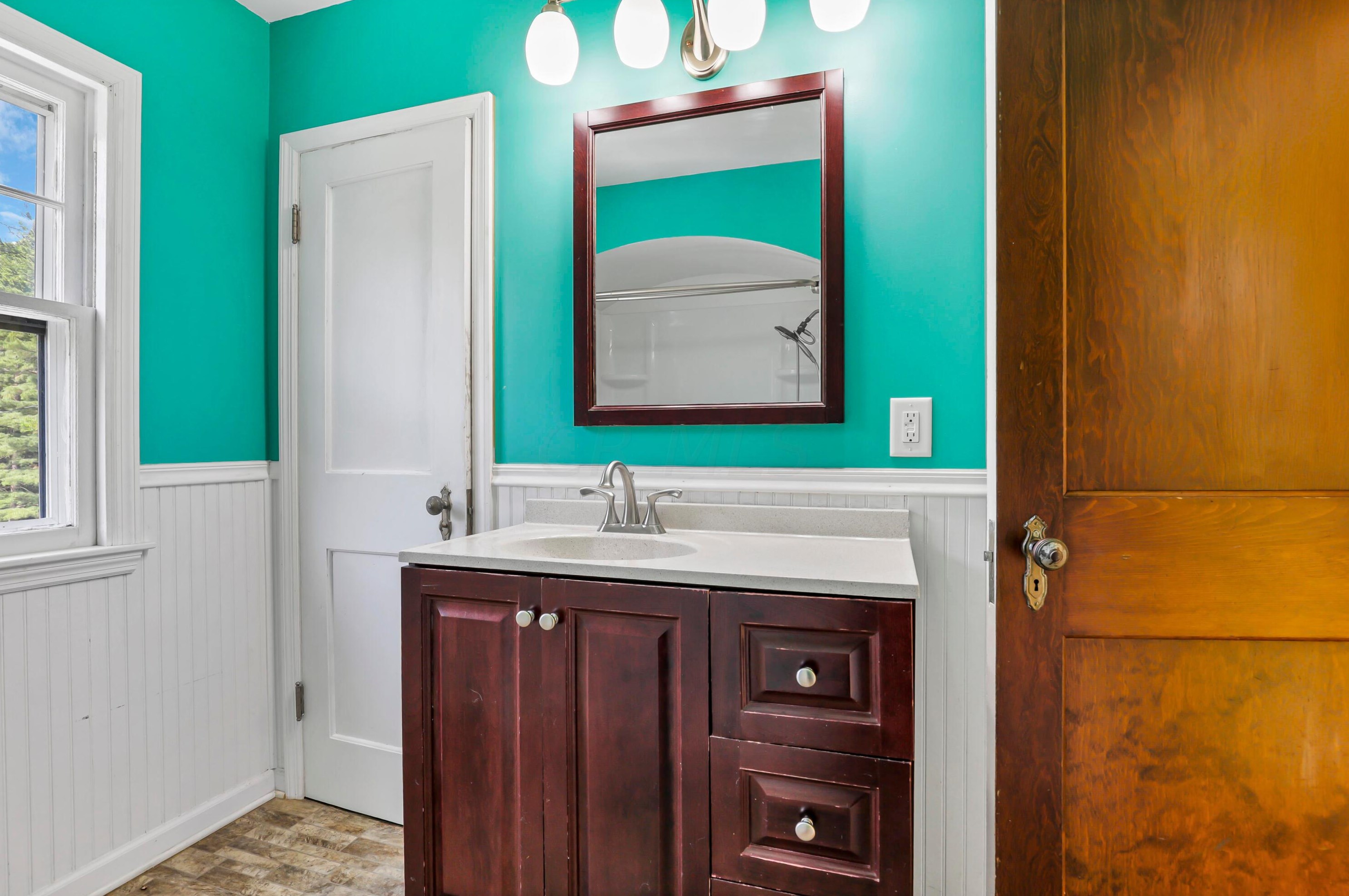 669 Pleasantville Rd, Lancaster OH 43130-3333 exterior