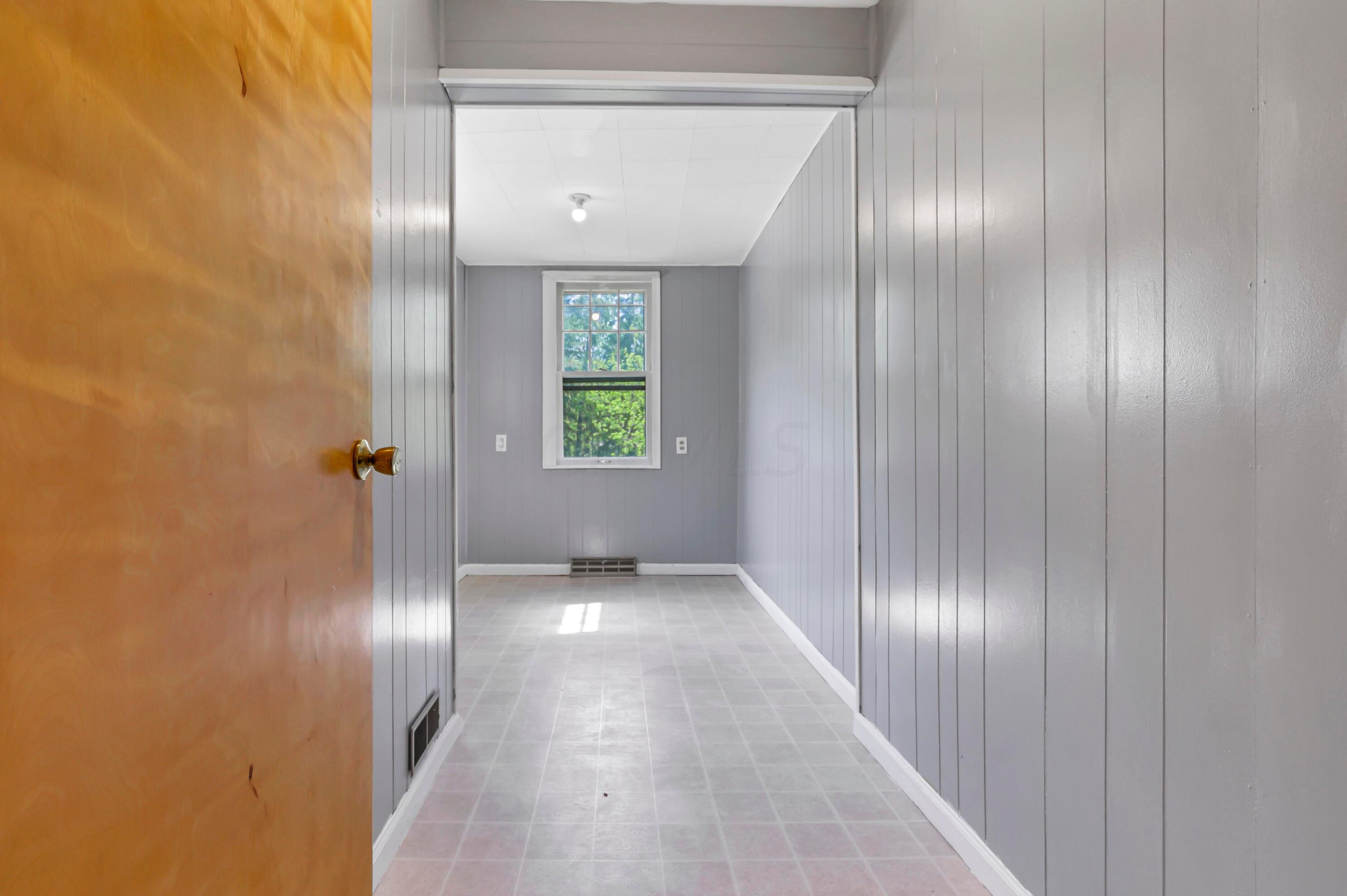 669 Pleasantville Rd, Lancaster OH 43130-3333 exterior