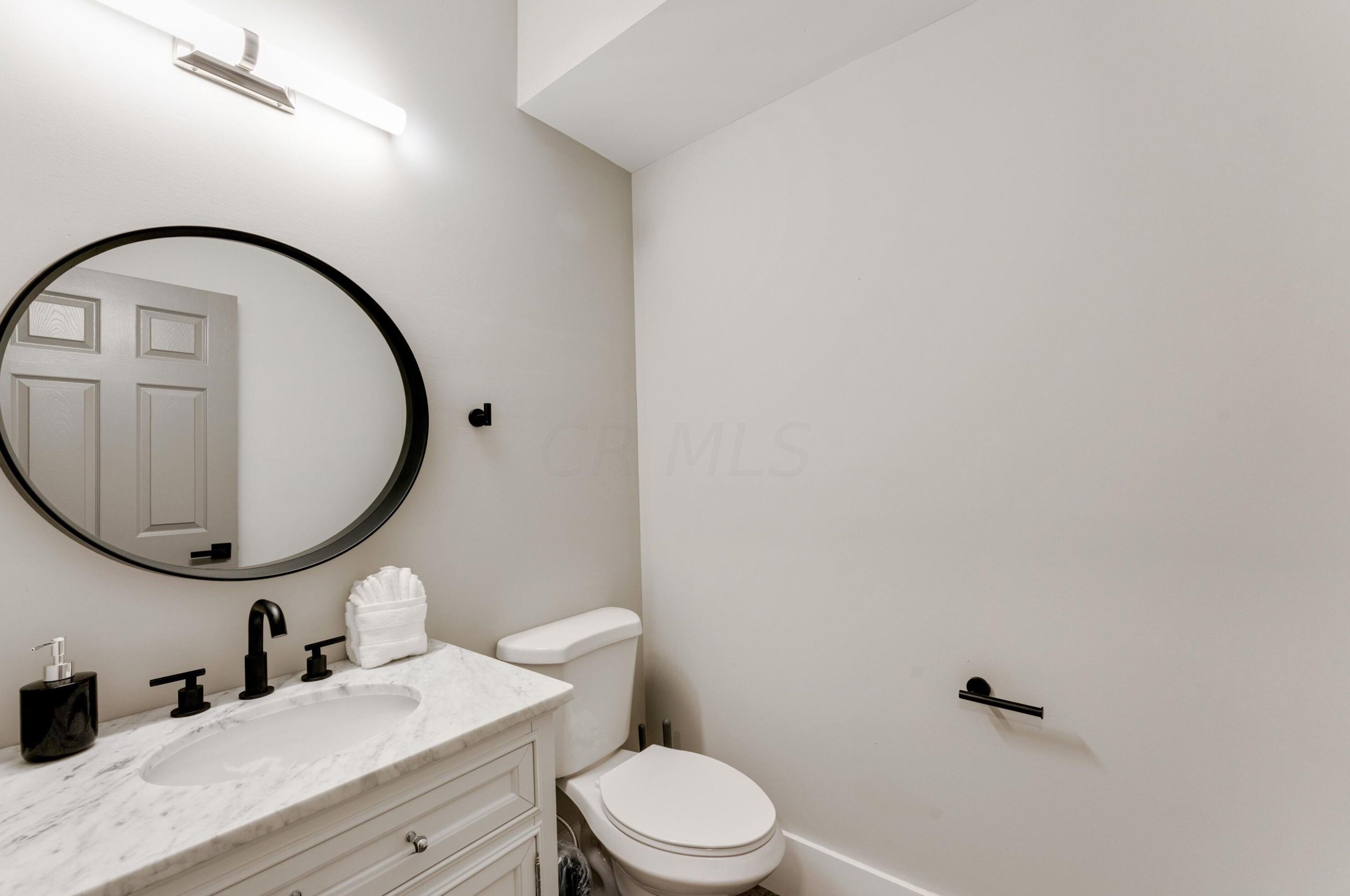 337 Linwood Ave, Columbus OH 43207-1430 exterior