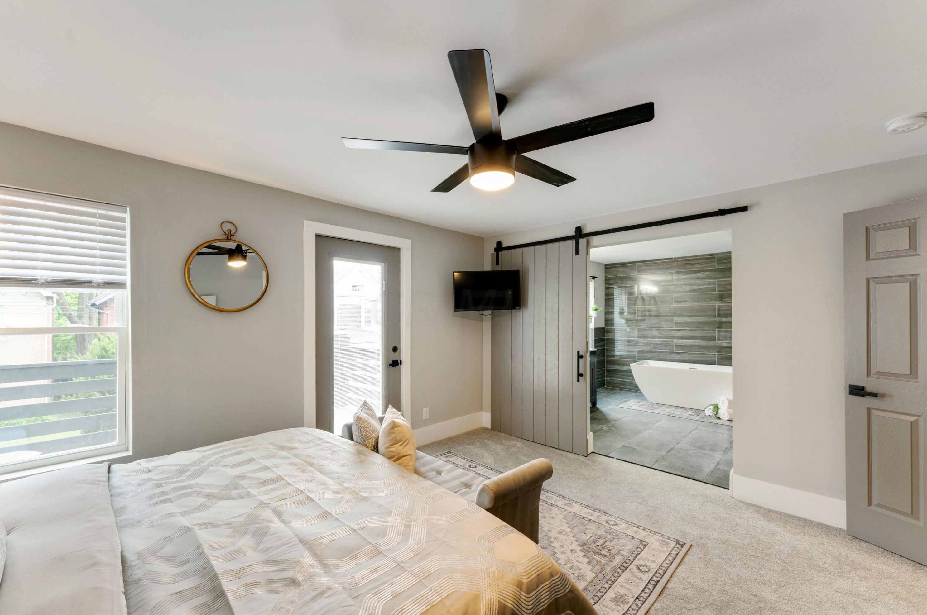 337 Linwood Ave, Columbus OH 43207-1430 exterior