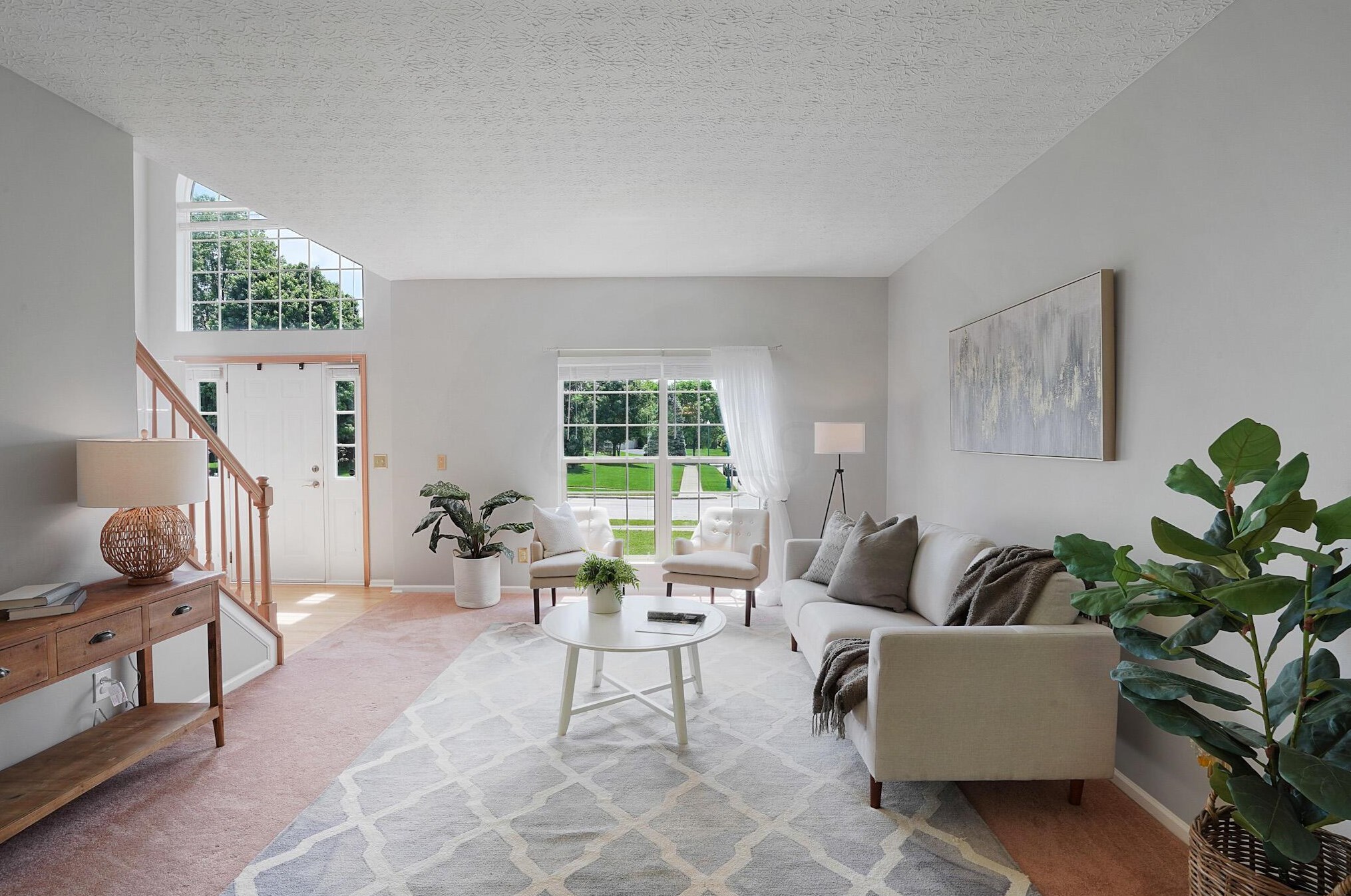 216 Ashley Ct, Columbus OH 43230-6250 exterior