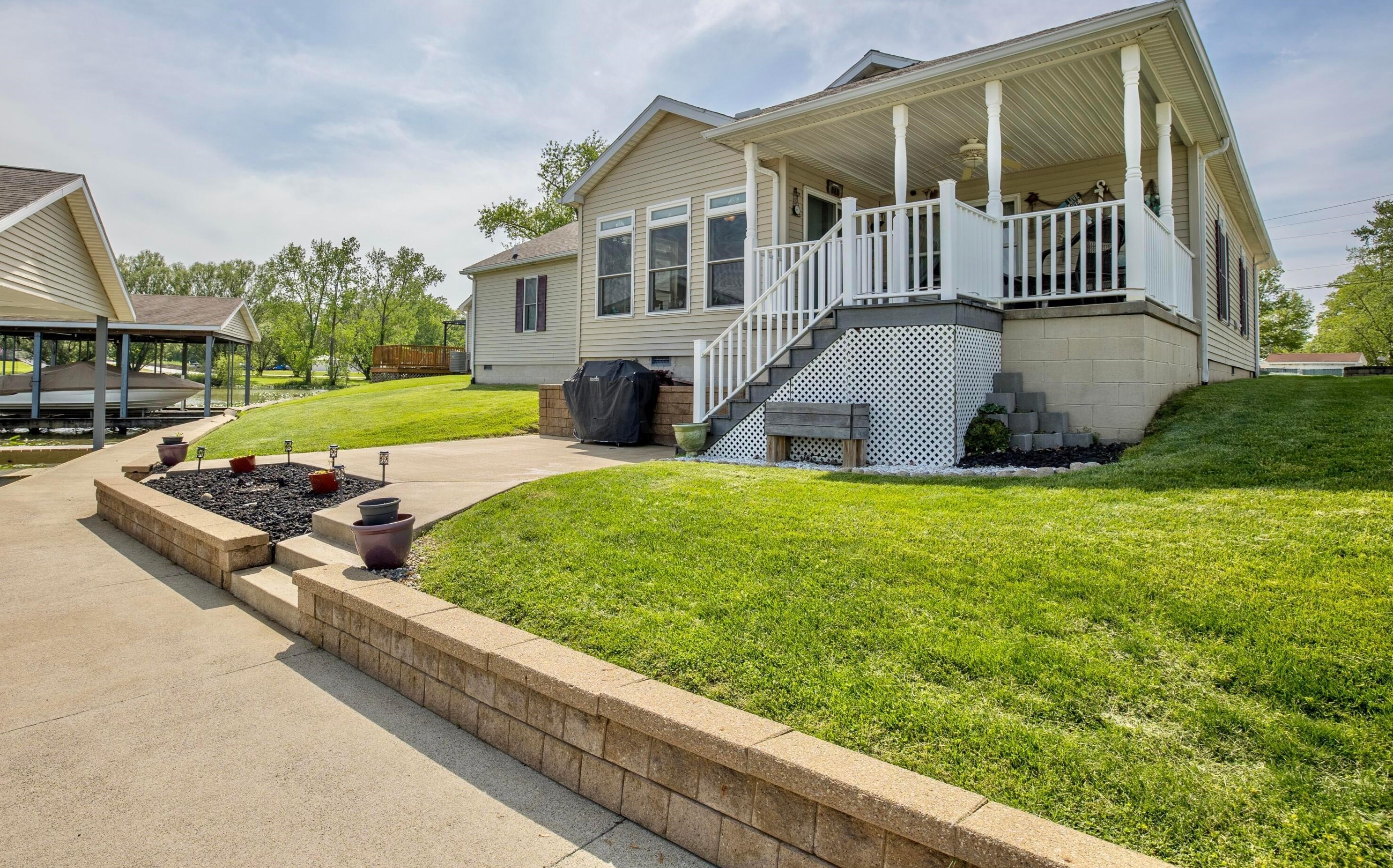8542 State Route 368, Huntsville, OH 43324