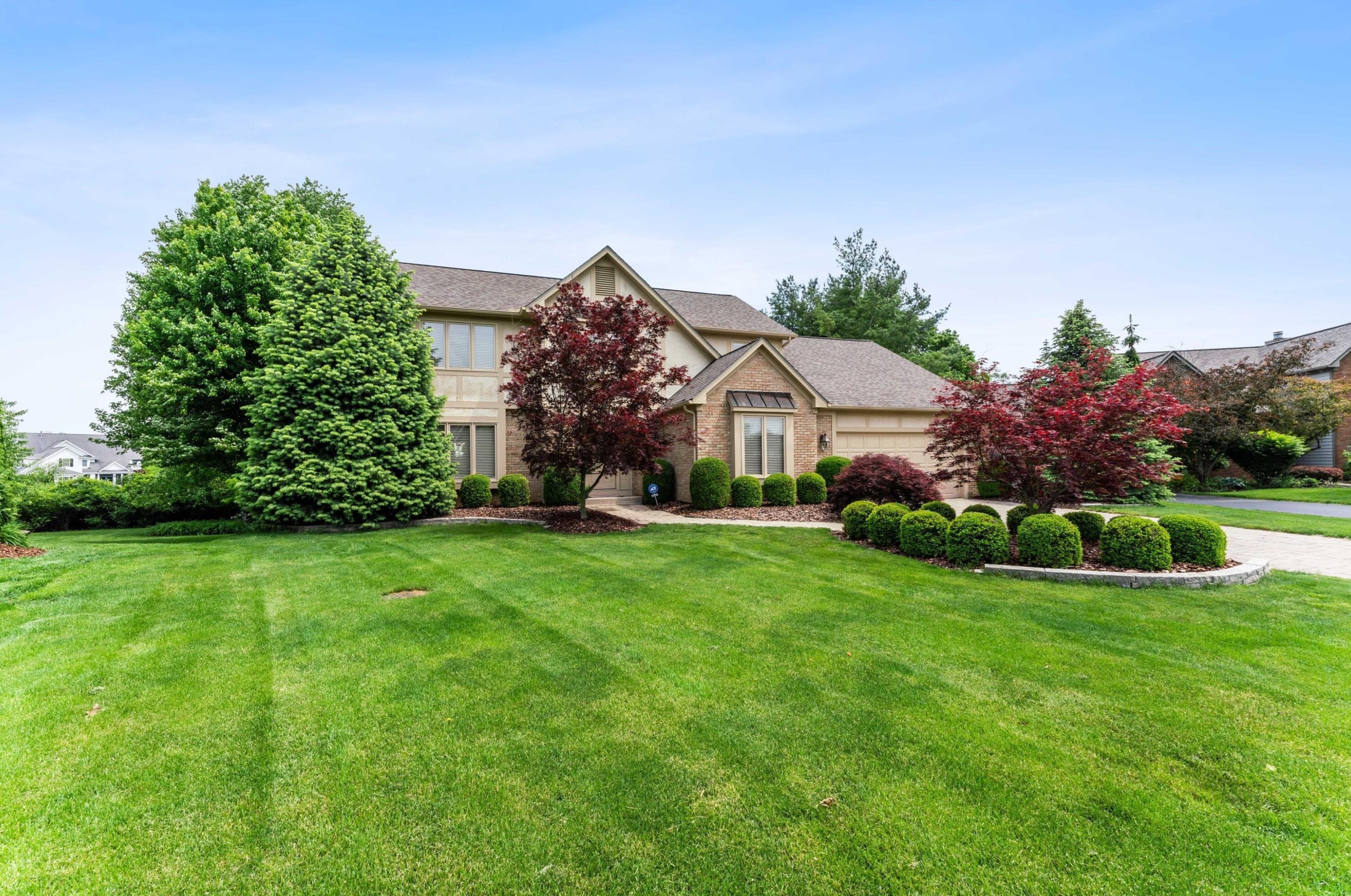 9040 Barassie Pl, Dublin, OH 43017-9454