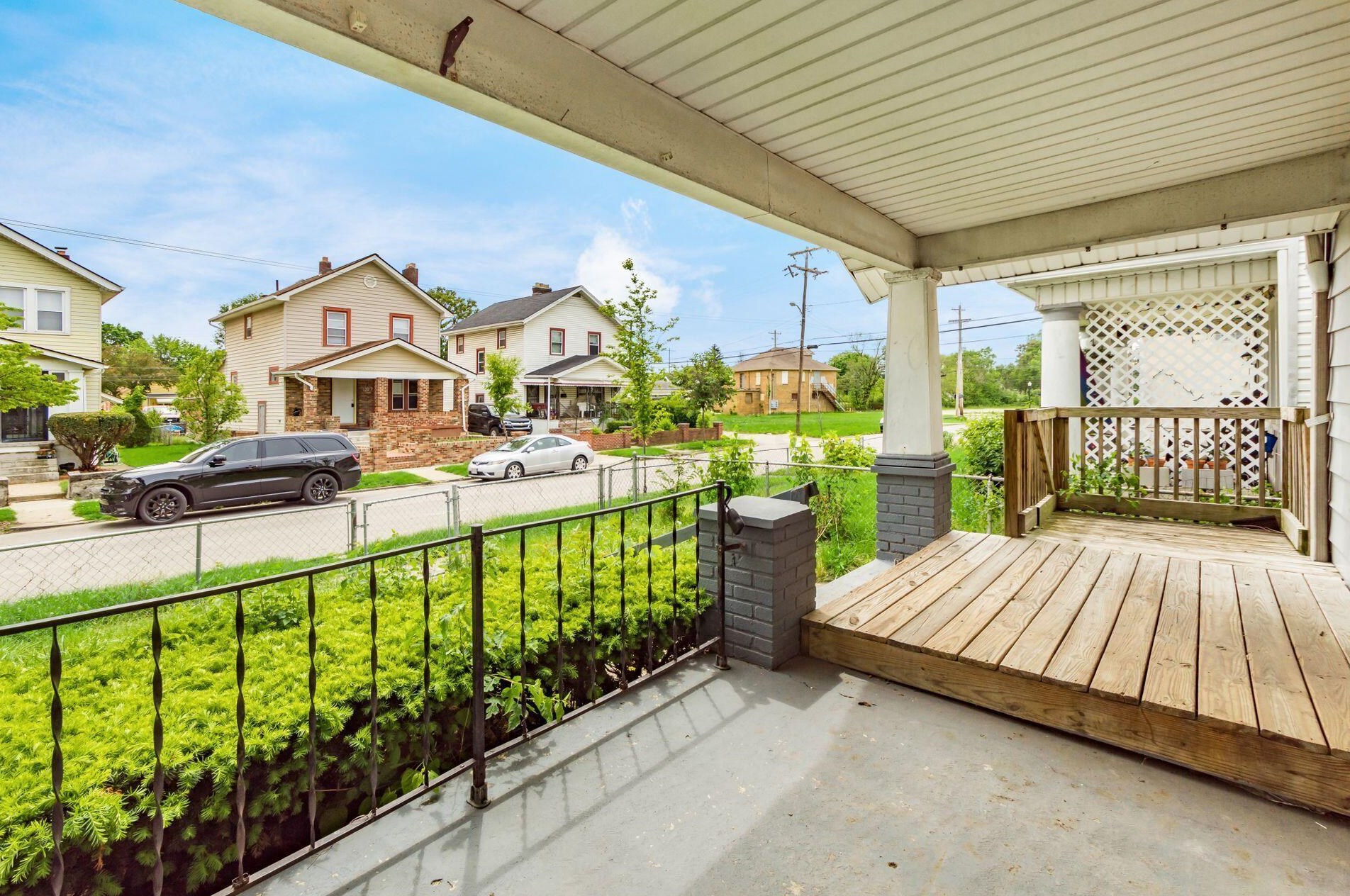 1310 20 Ave, Columbus OH 43201-1723 exterior