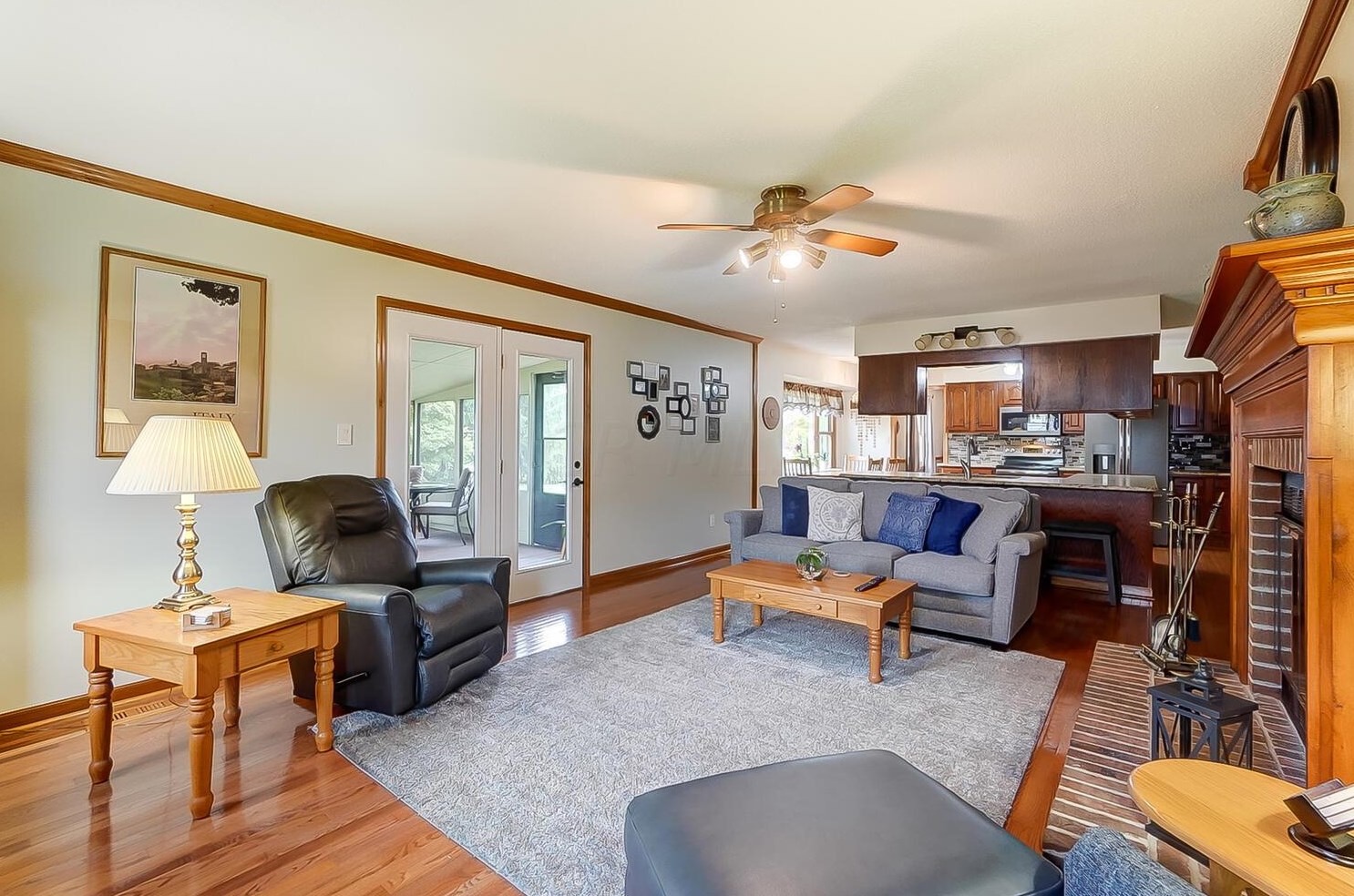 6359 Youngland Dr, Columbus OH 43228-9478 exterior