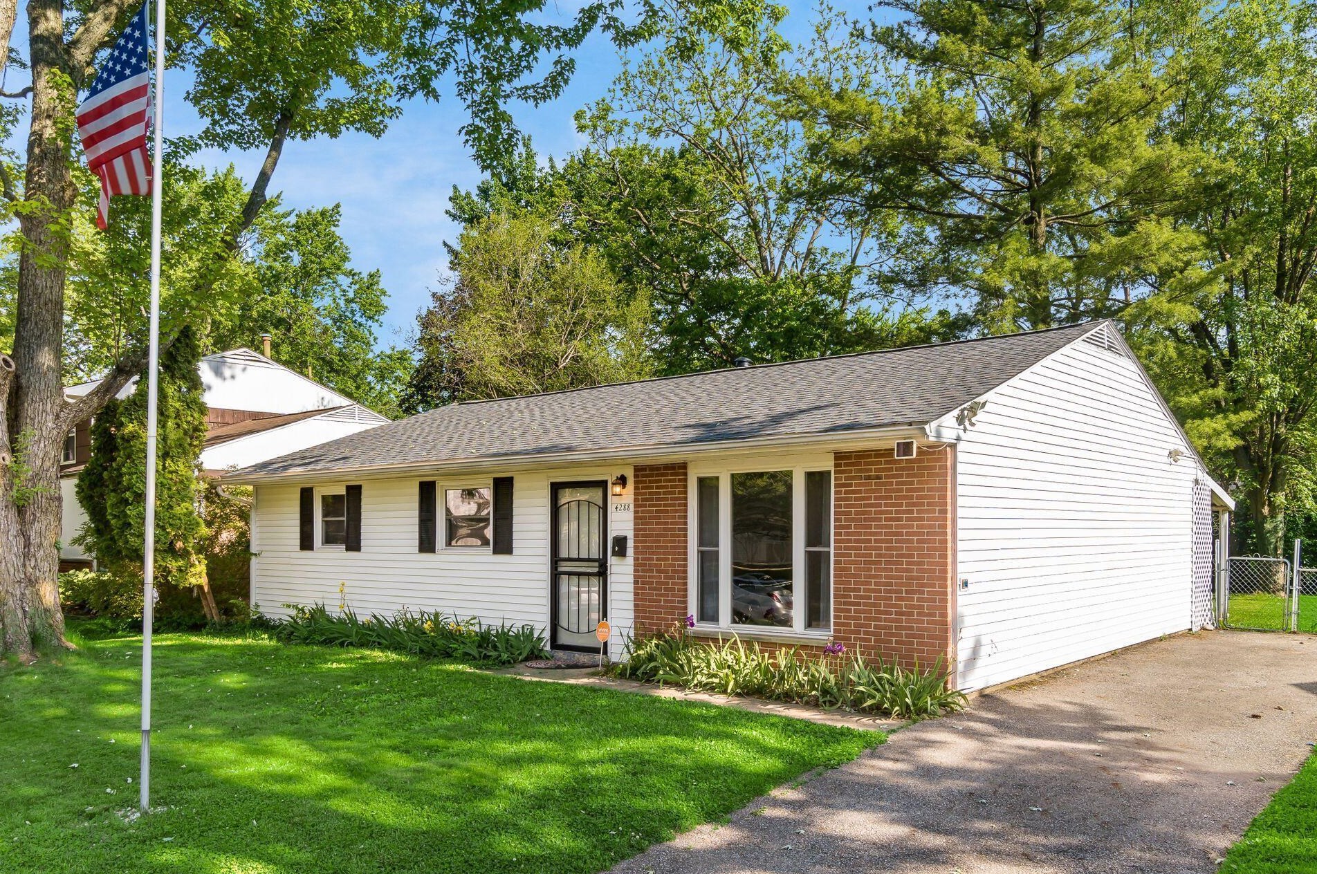 4288 Sibley Ave, Columbus, OH 43227-2411