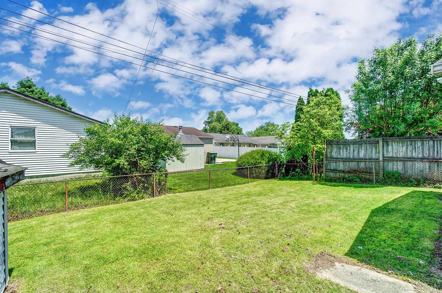 178 Cullman Rd, Columbus OH 43207-3063 exterior