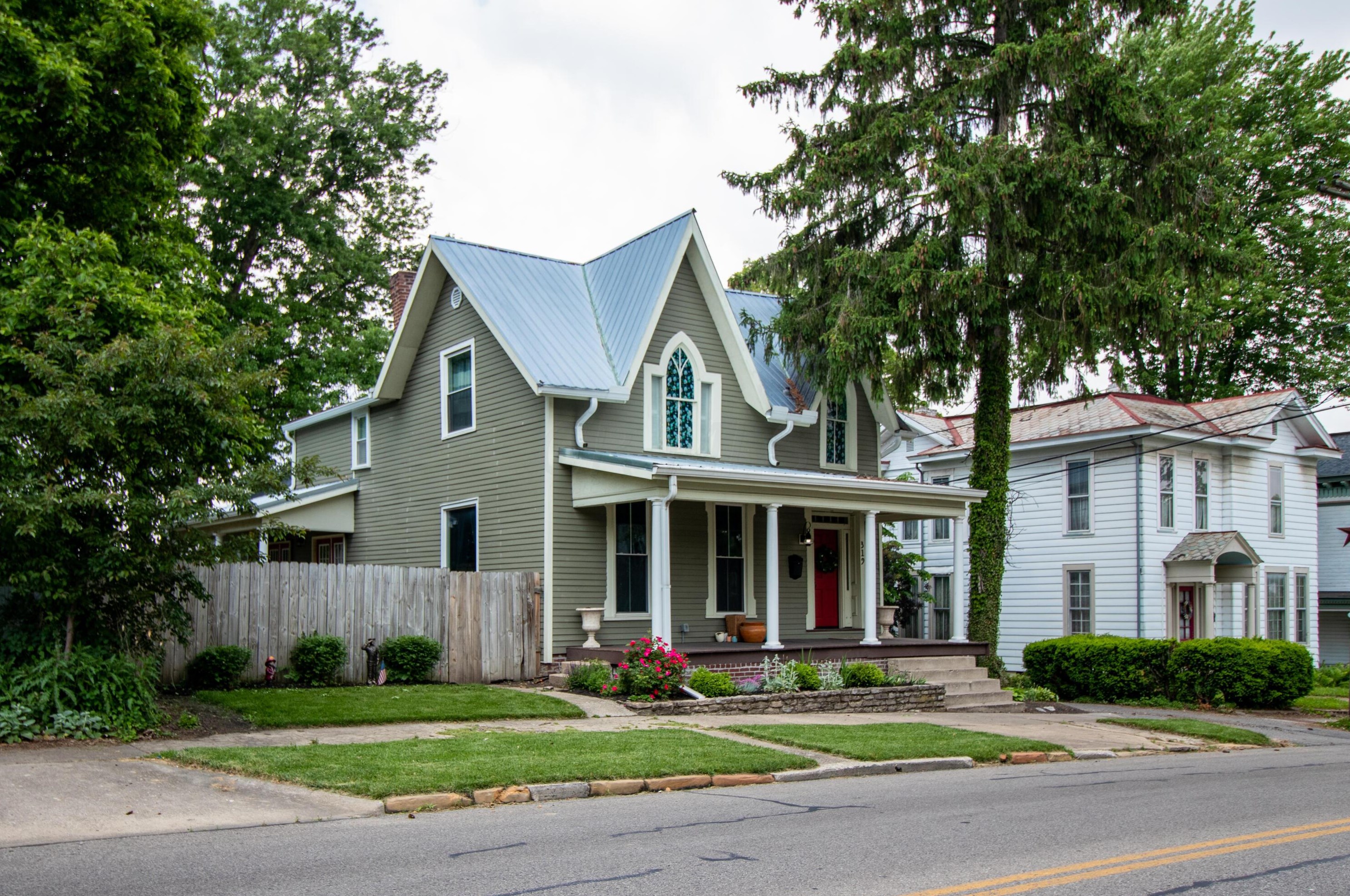 319 N High St, Lancaster, OH 43130