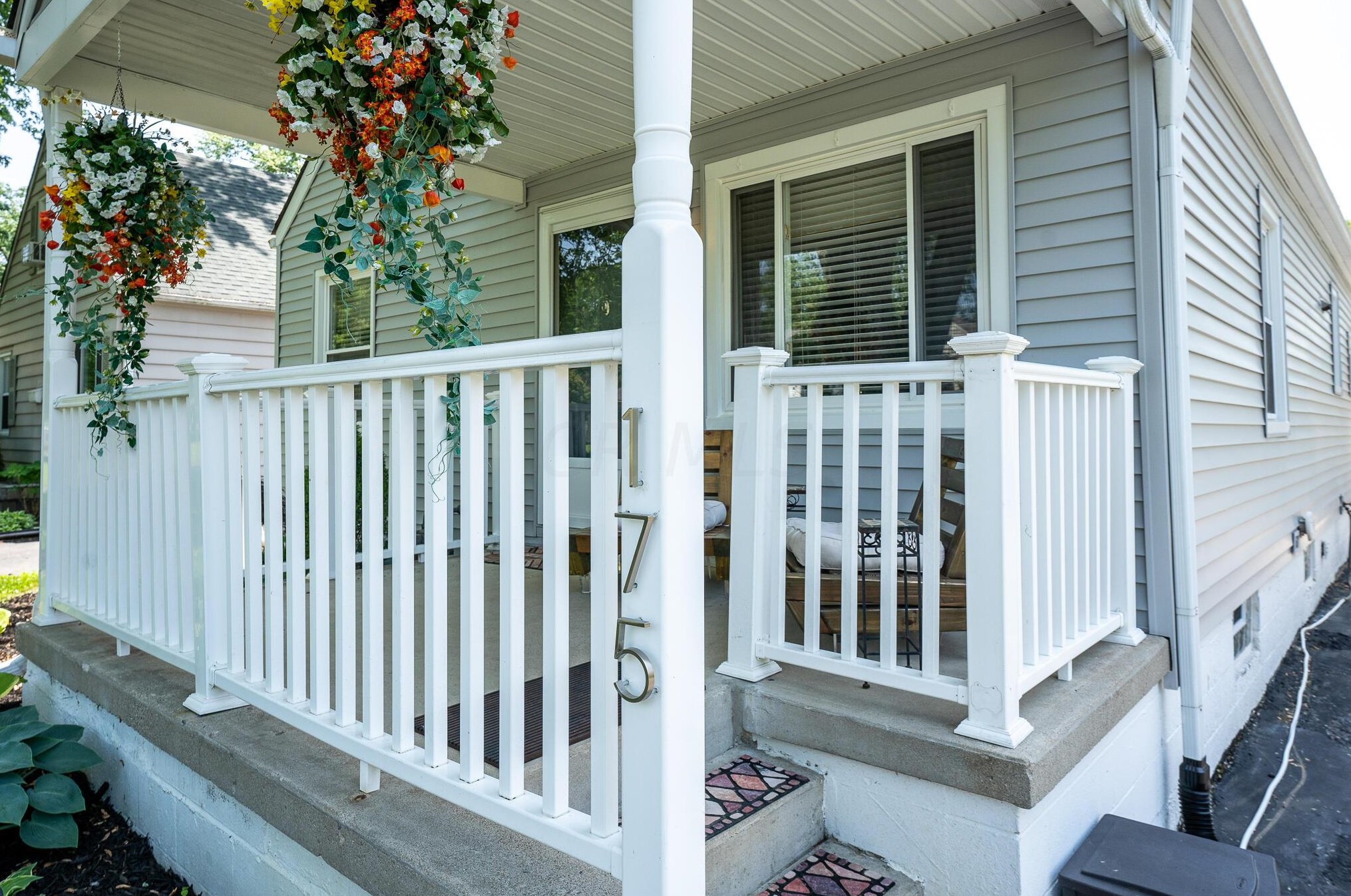 175 Chase Rd, Columbus OH 43214-1179 exterior