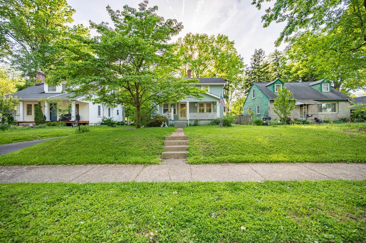 347 Maplewood Ave, Columbus, OH 43213-1732