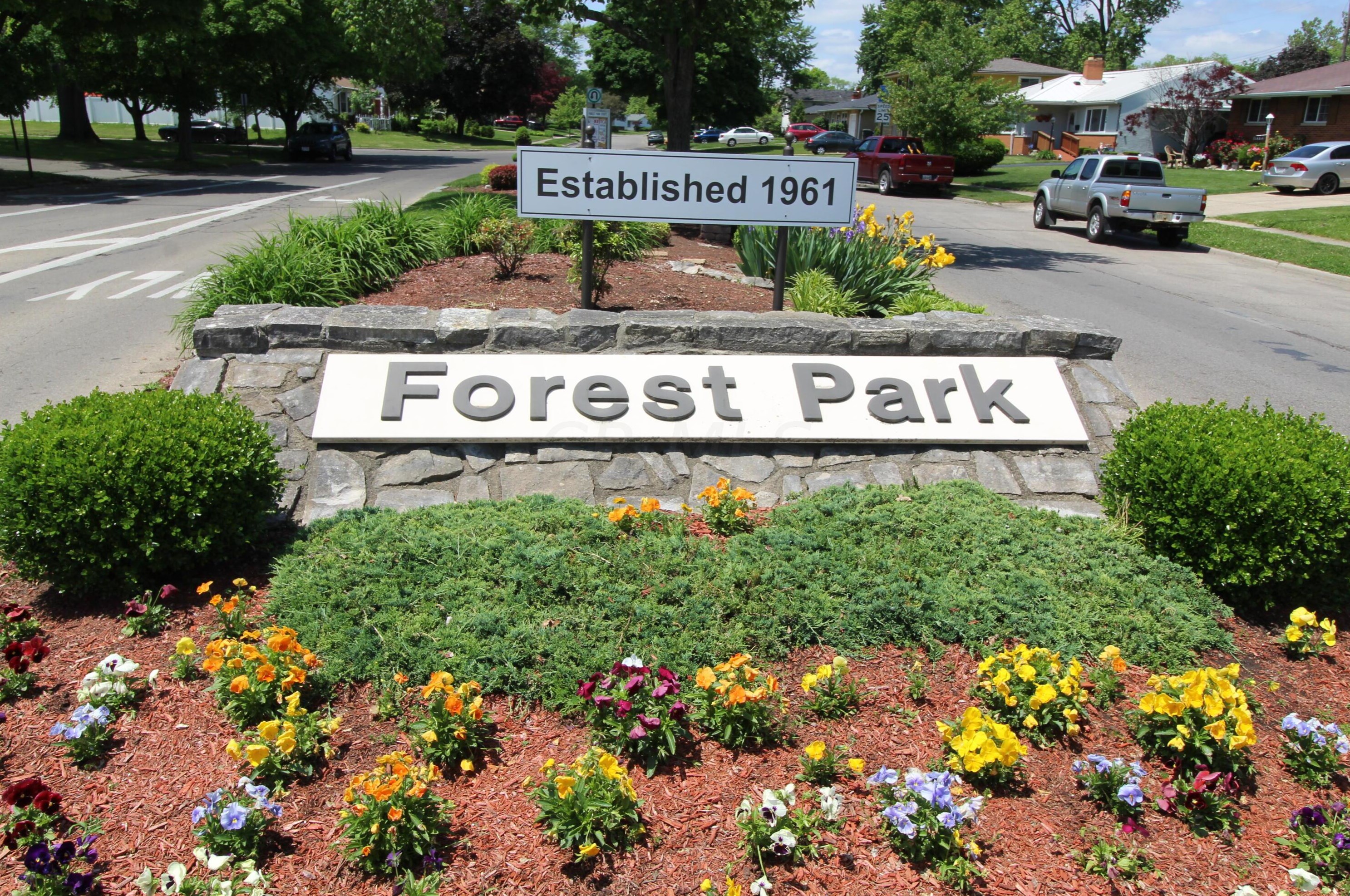 5443 Redwood Rd, Columbus, OH 43229-4473