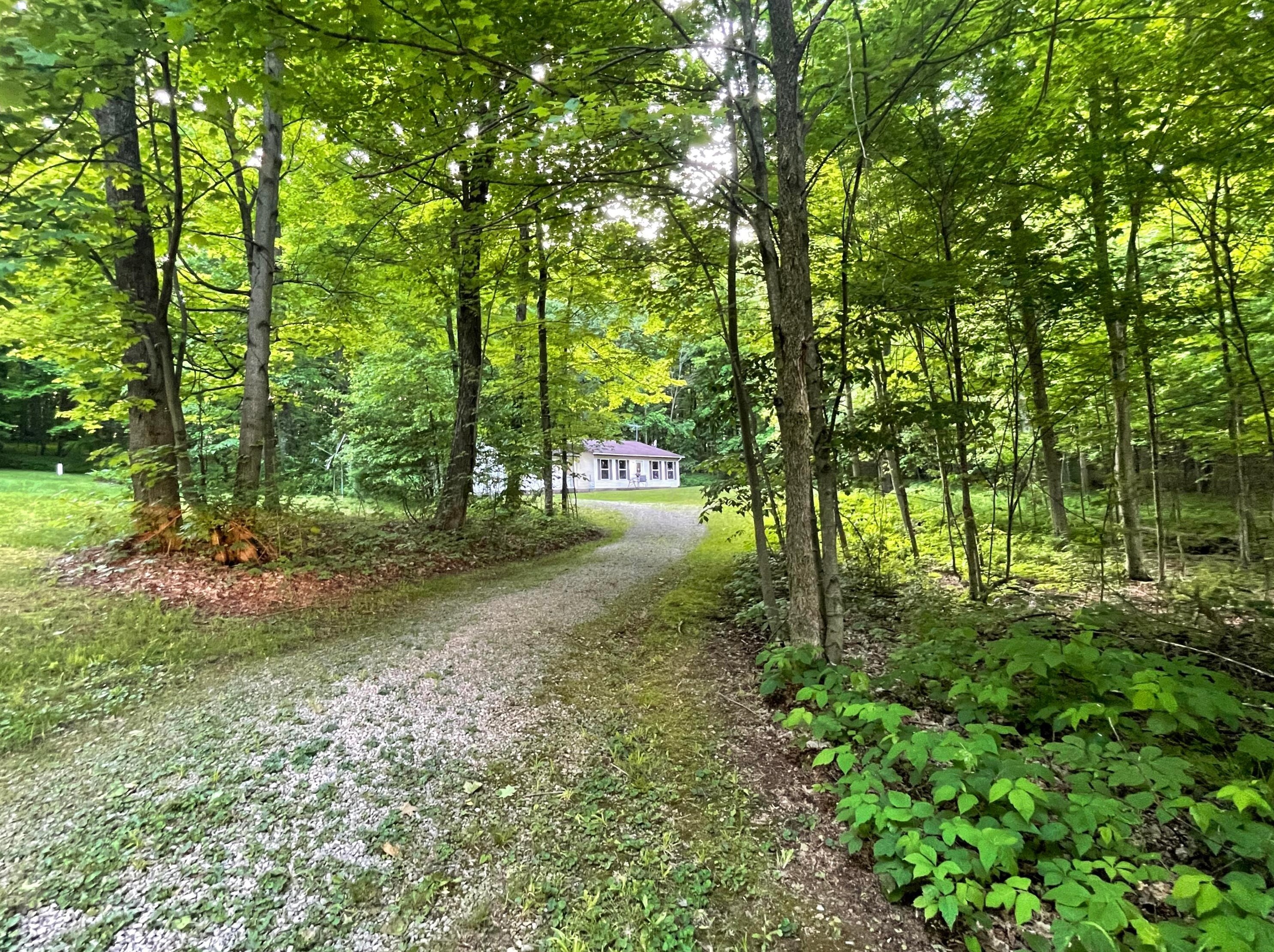 18809 Divelbiss Rd, Fredricktwn, OH 43019
