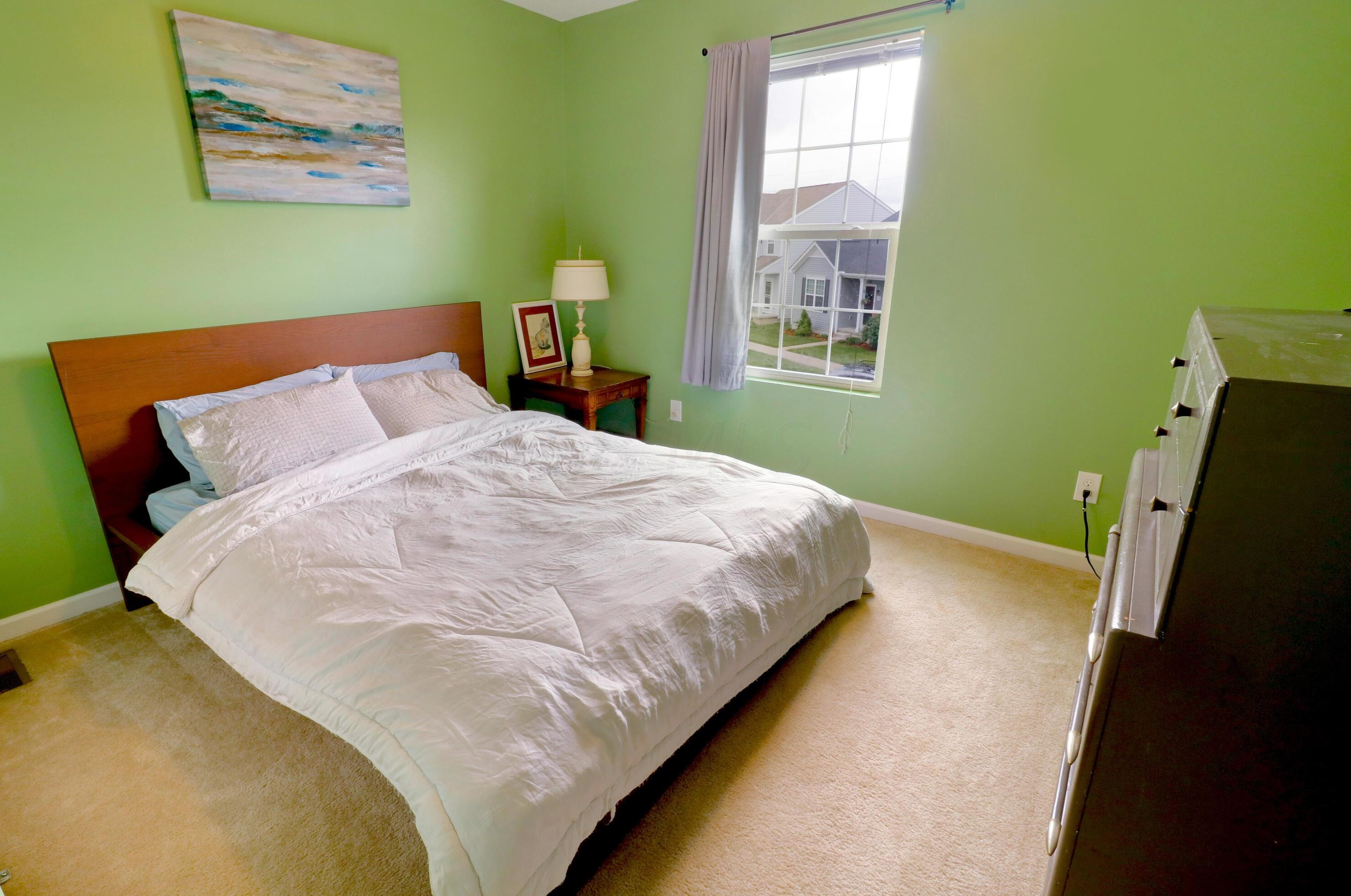 5642 Alliance Way, Columbus OH 43228 exterior