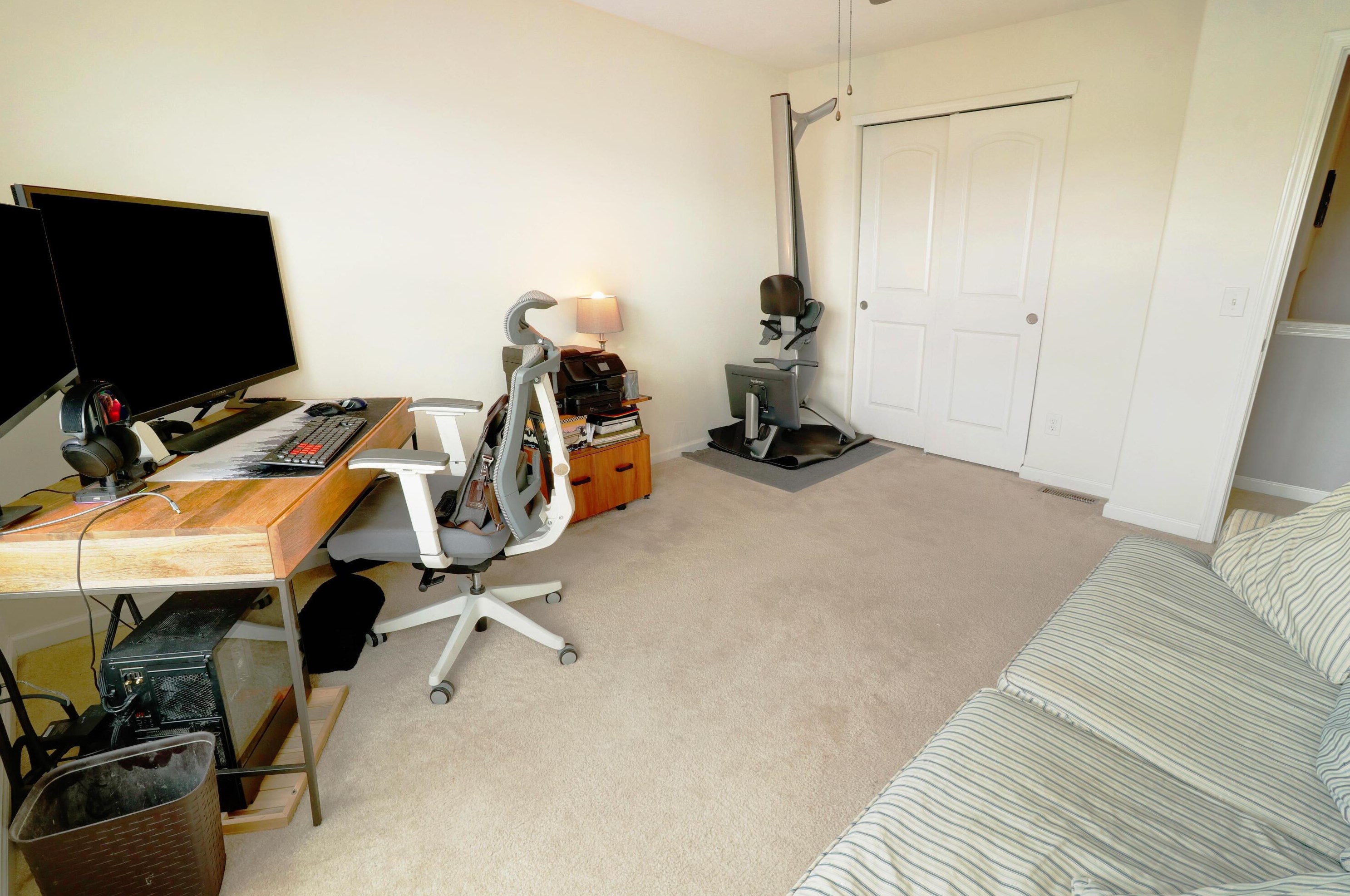 5642 Alliance Way, Columbus OH 43228 exterior